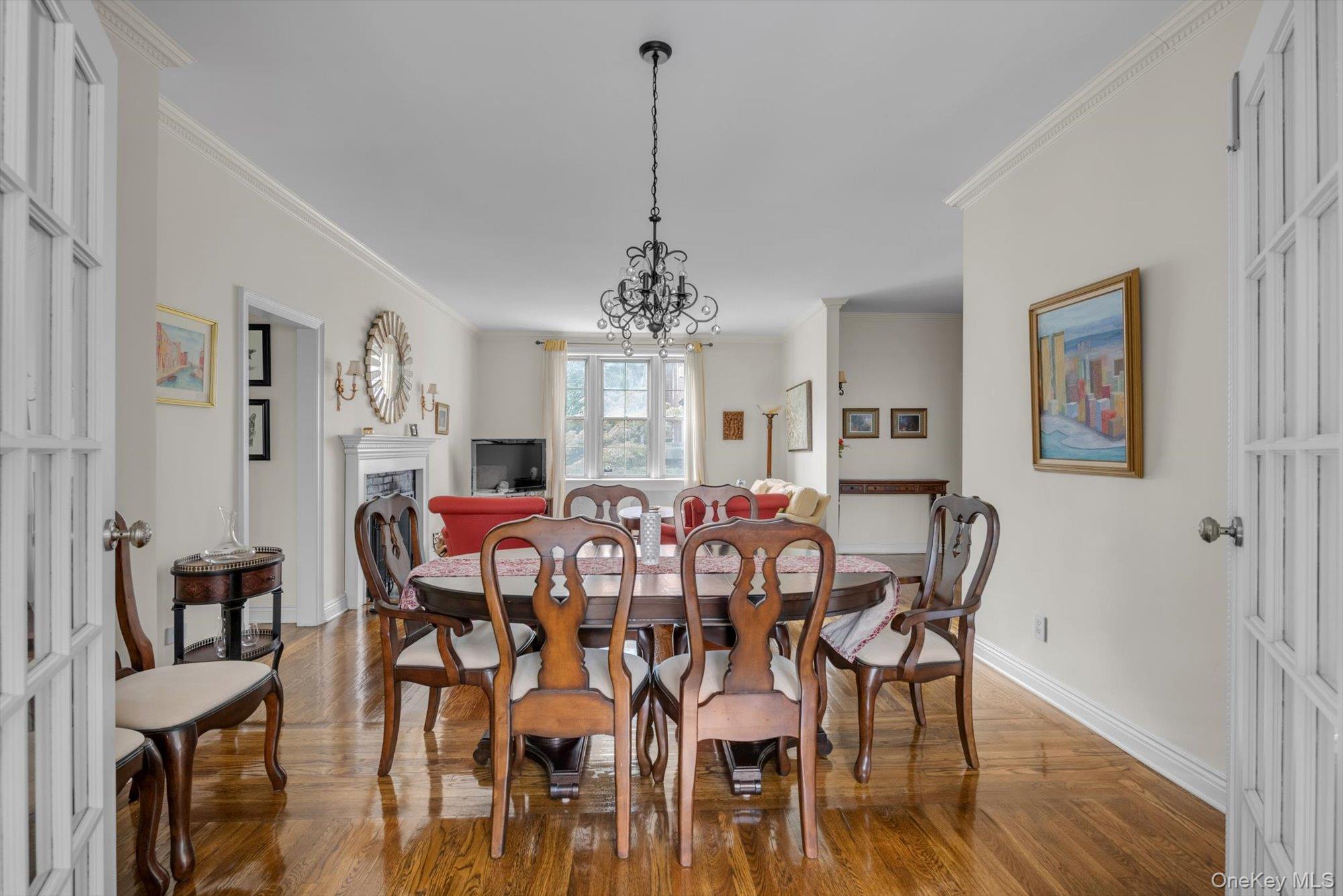 68-10 108 Street # 2F, Forest Hills, NY 11375