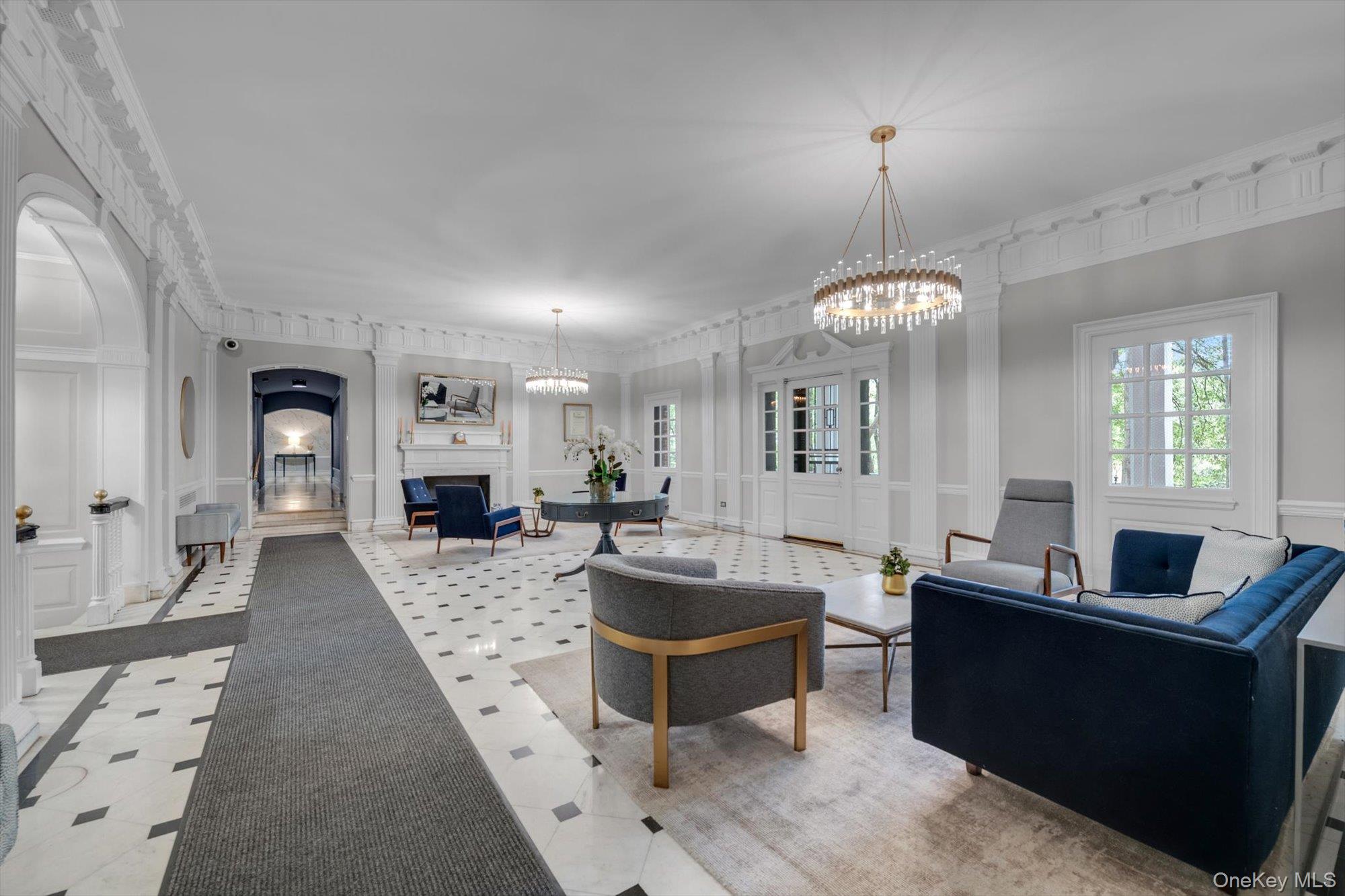 68-10 108 Street # 2F, Forest Hills, NY 11375