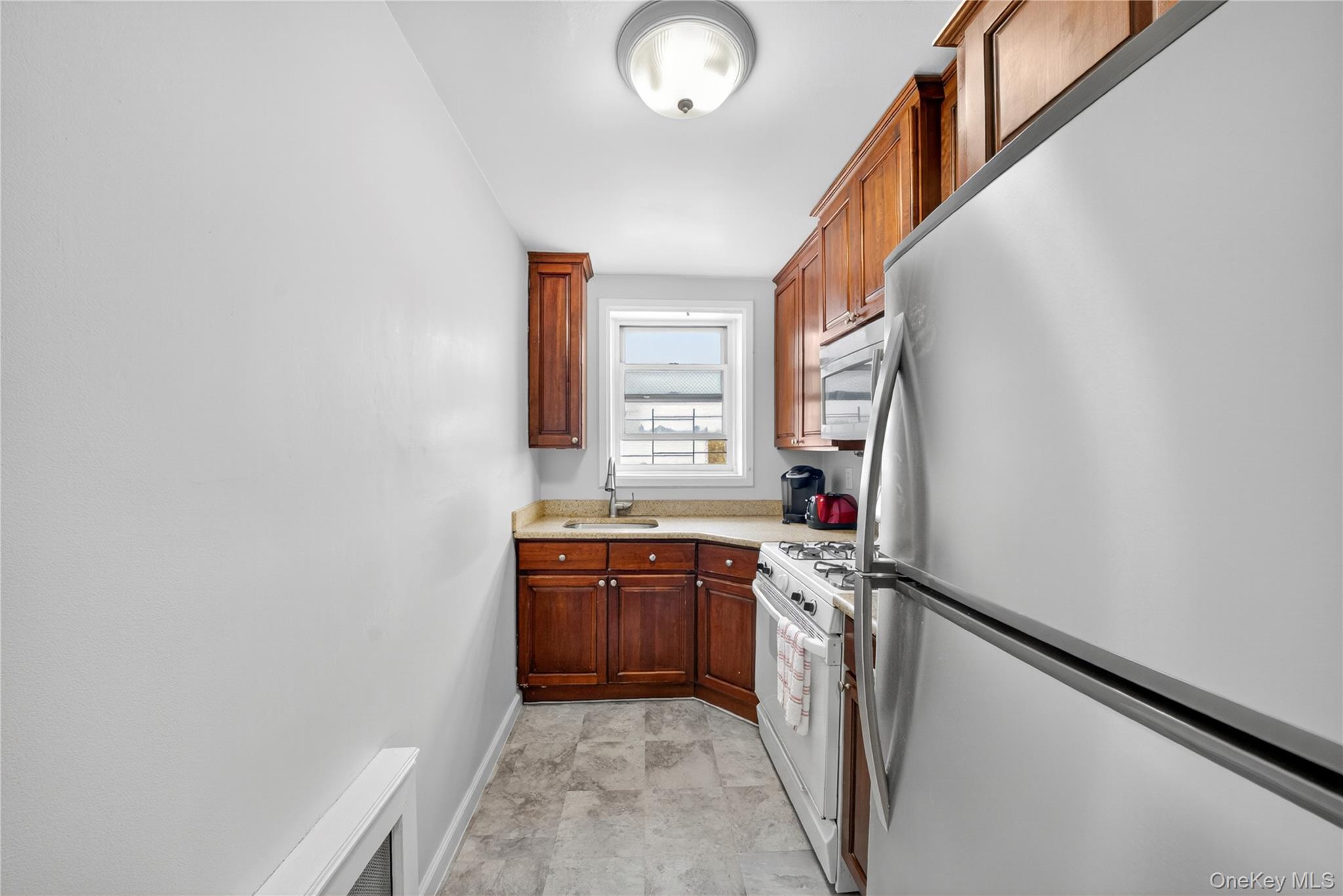 59-21 Calloway # 5F, Corona, NY 11368