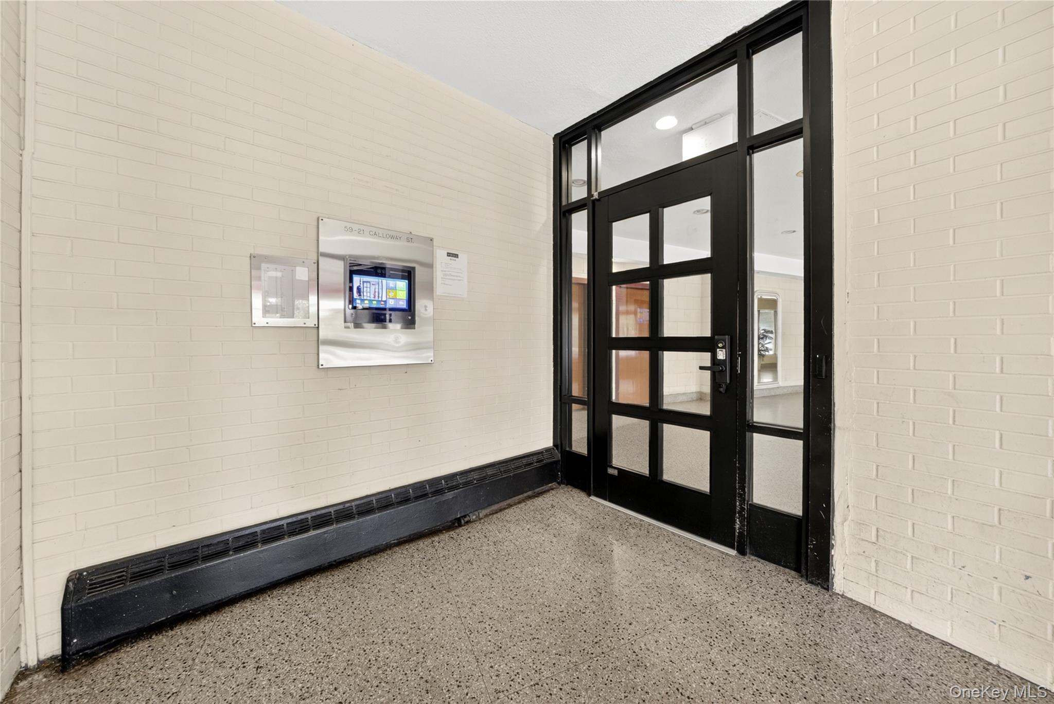 59-21 Calloway # 5F, Corona, NY 11368