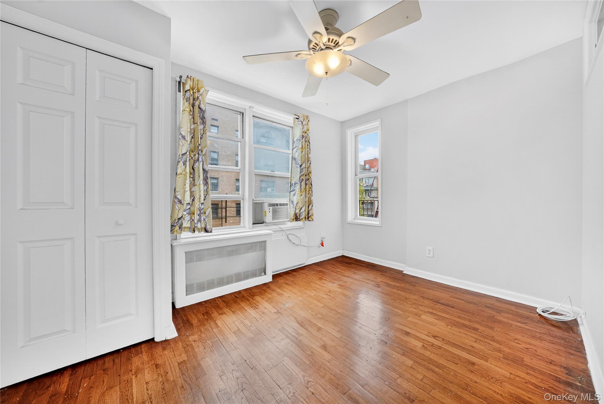 59-21 Calloway # 5F, Corona, NY 11368