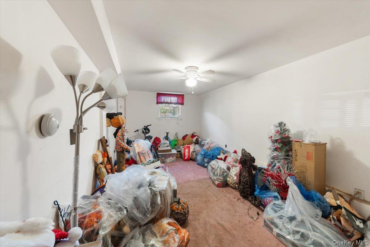 3950 Throggs Neck Expressway, Bronx, NY 10465