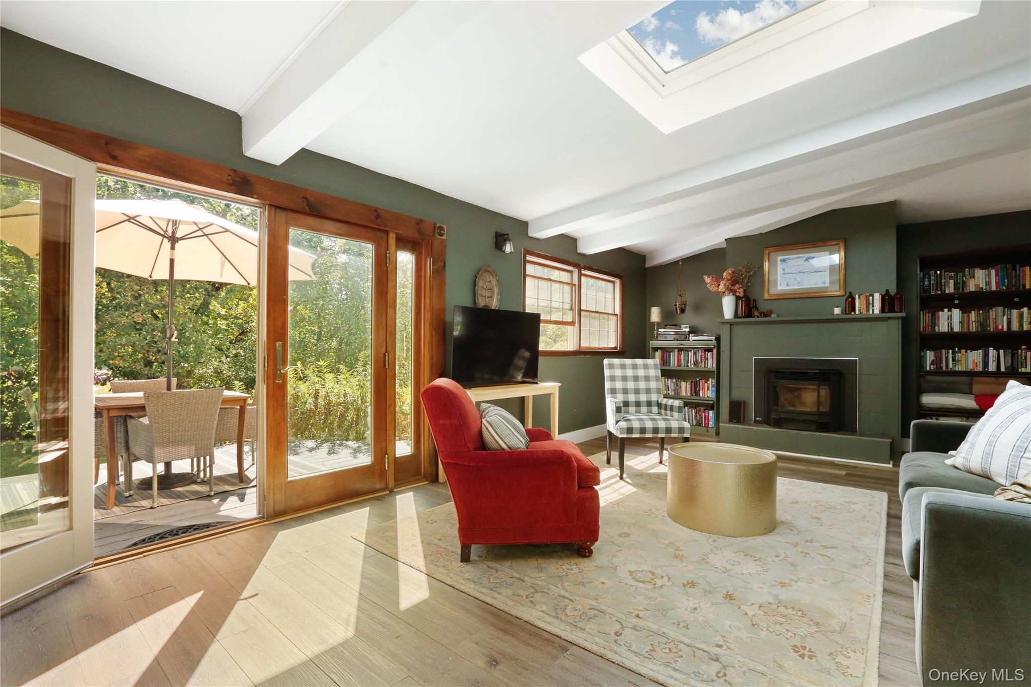 515 Walnut Street, Hurley, NY 12443