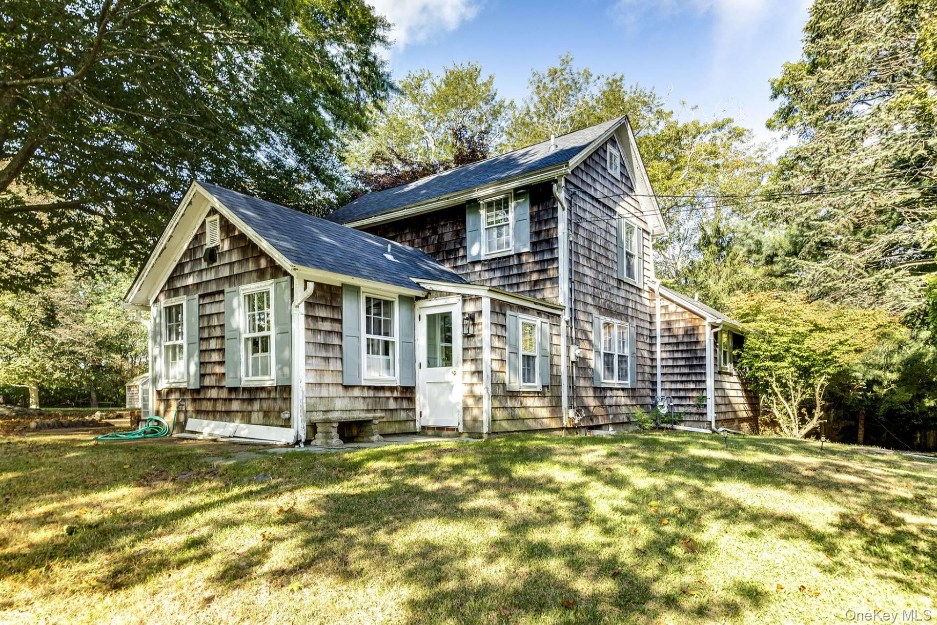 45 Floyd Street, East Hampton, NY 11937