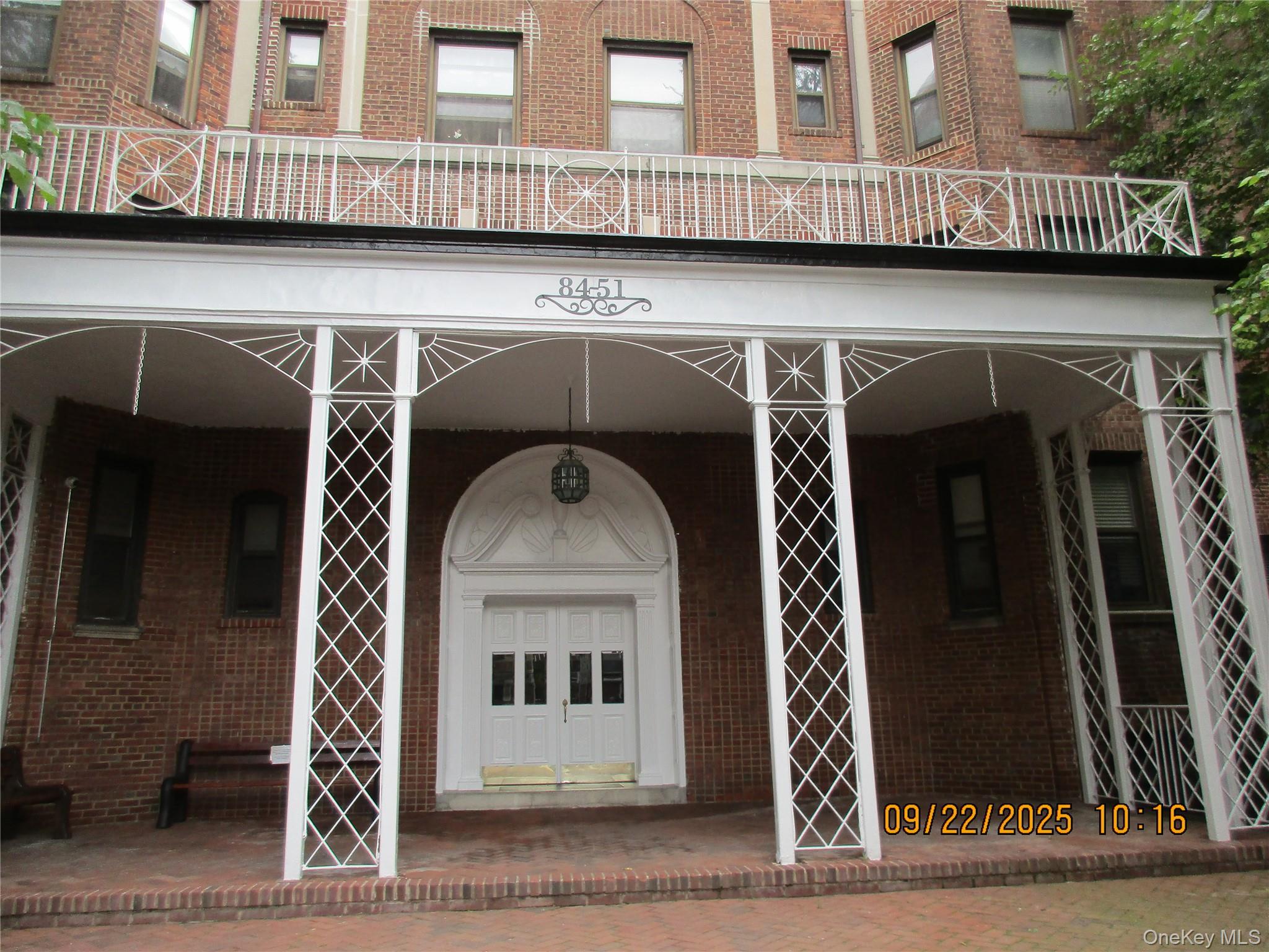 84-51 Beverly Road # 2-S, Kew Gardens, NY 11415