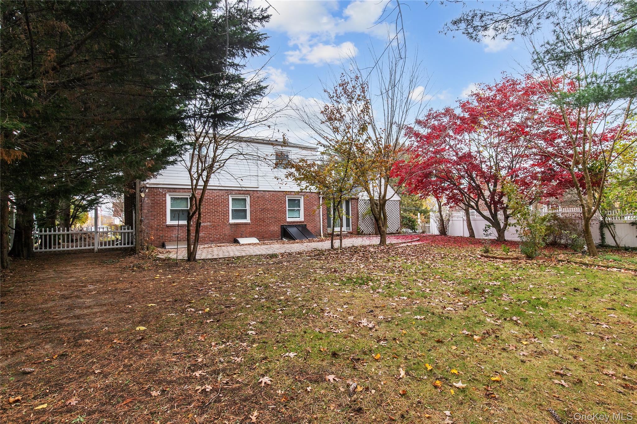 5 Prospect Street, Glen Head, NY 11545