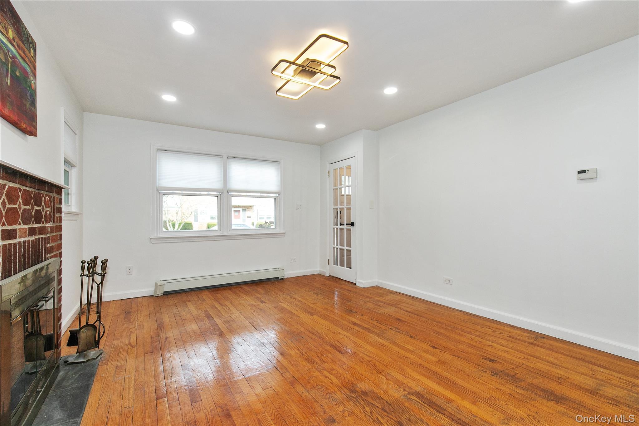 5 Prospect Street, Glen Head, NY 11545