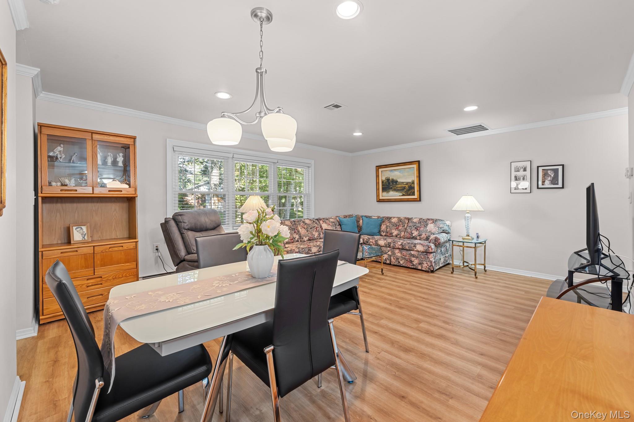 46 Trent Court # C, Ridge, NY 11961