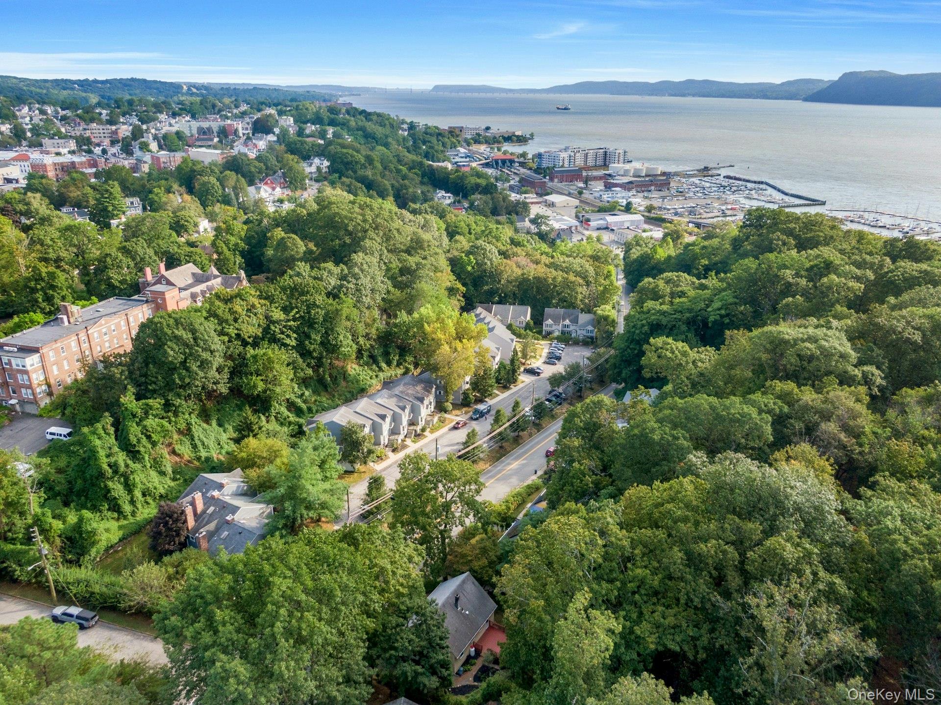 61 Snowden Avenue, Ossining, NY 10562