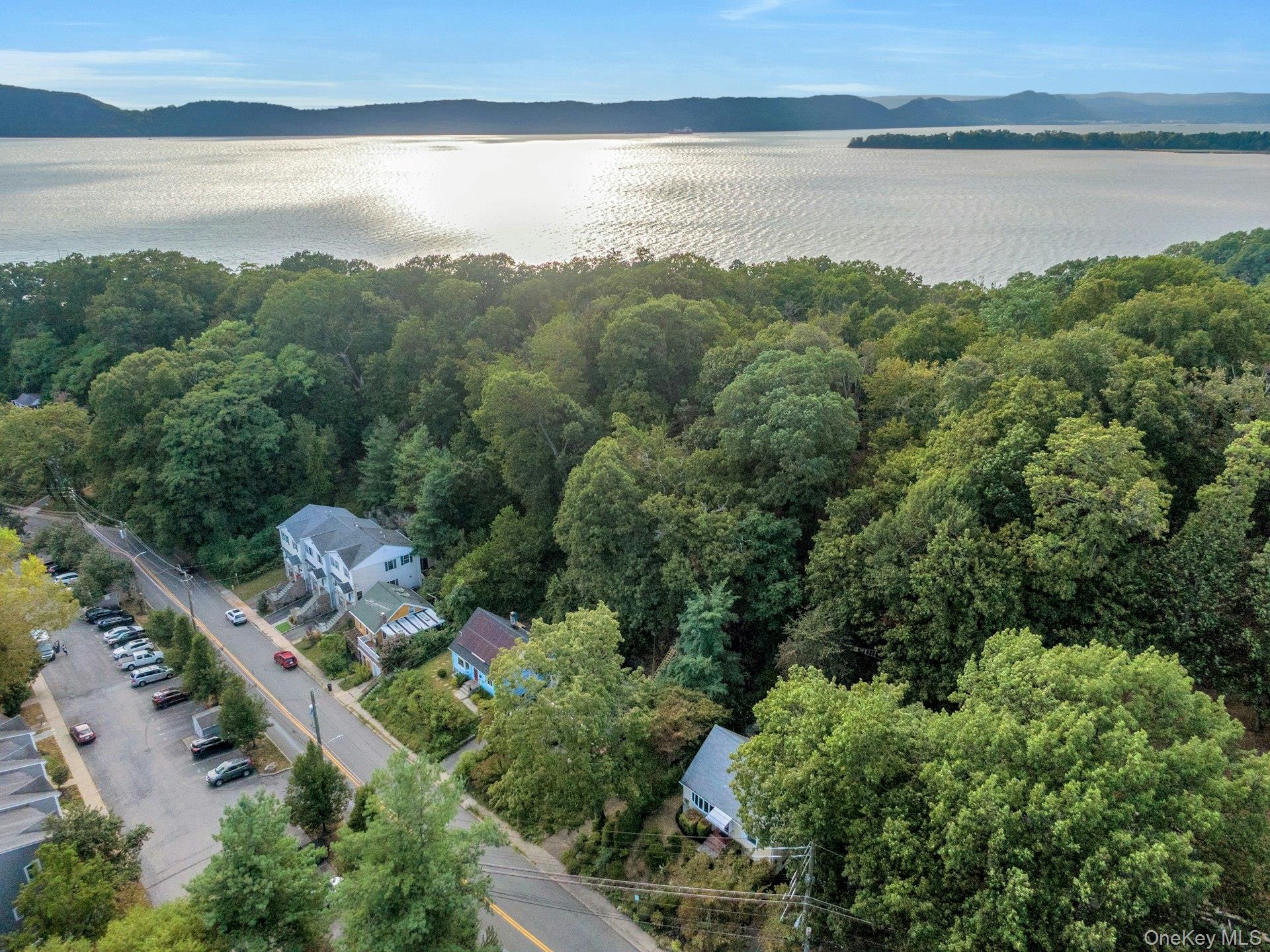 61 Snowden Avenue, Ossining, NY 10562