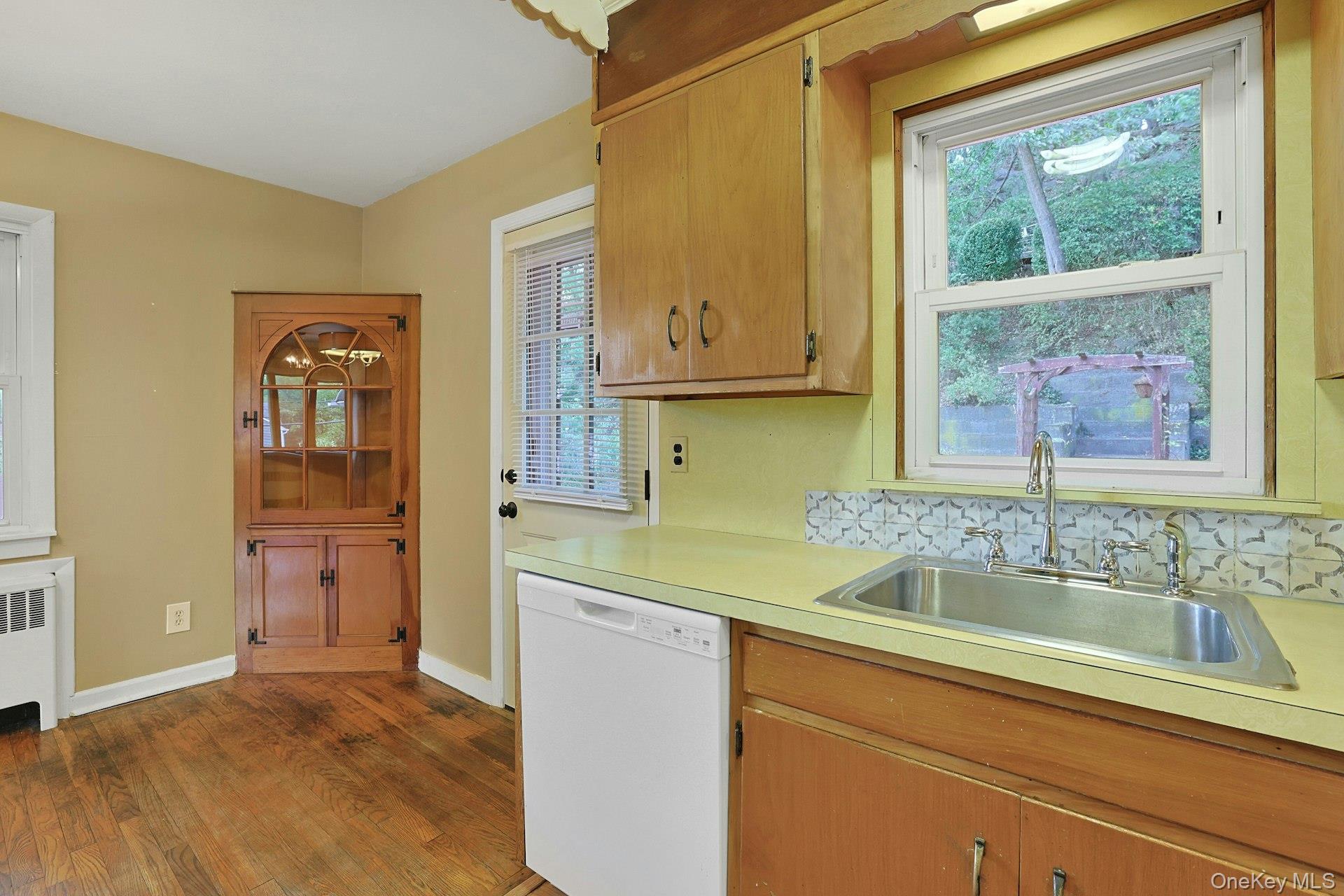 61 Snowden Avenue, Ossining, NY 10562