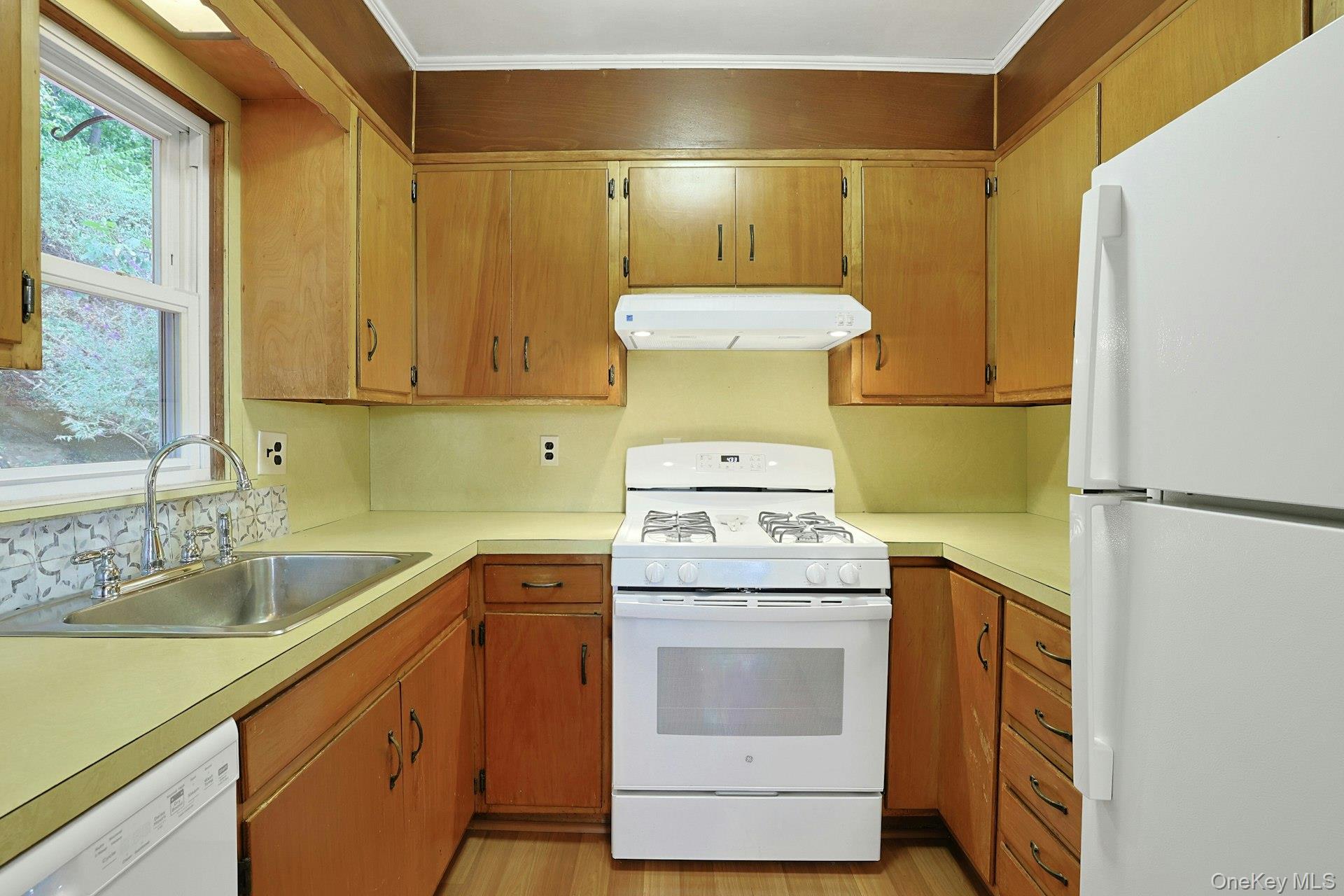 61 Snowden Avenue, Ossining, NY 10562