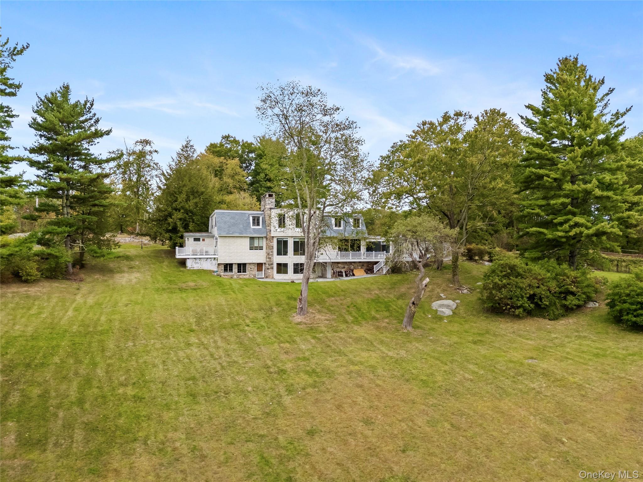 898 Gipsy Trail Road, Carmel, NY 10512