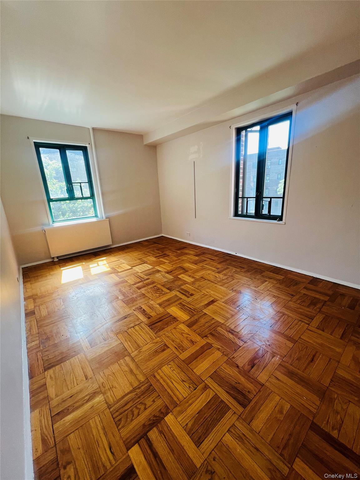 2160 E Tremont Avenue # 5F, Bronx, NY 10462