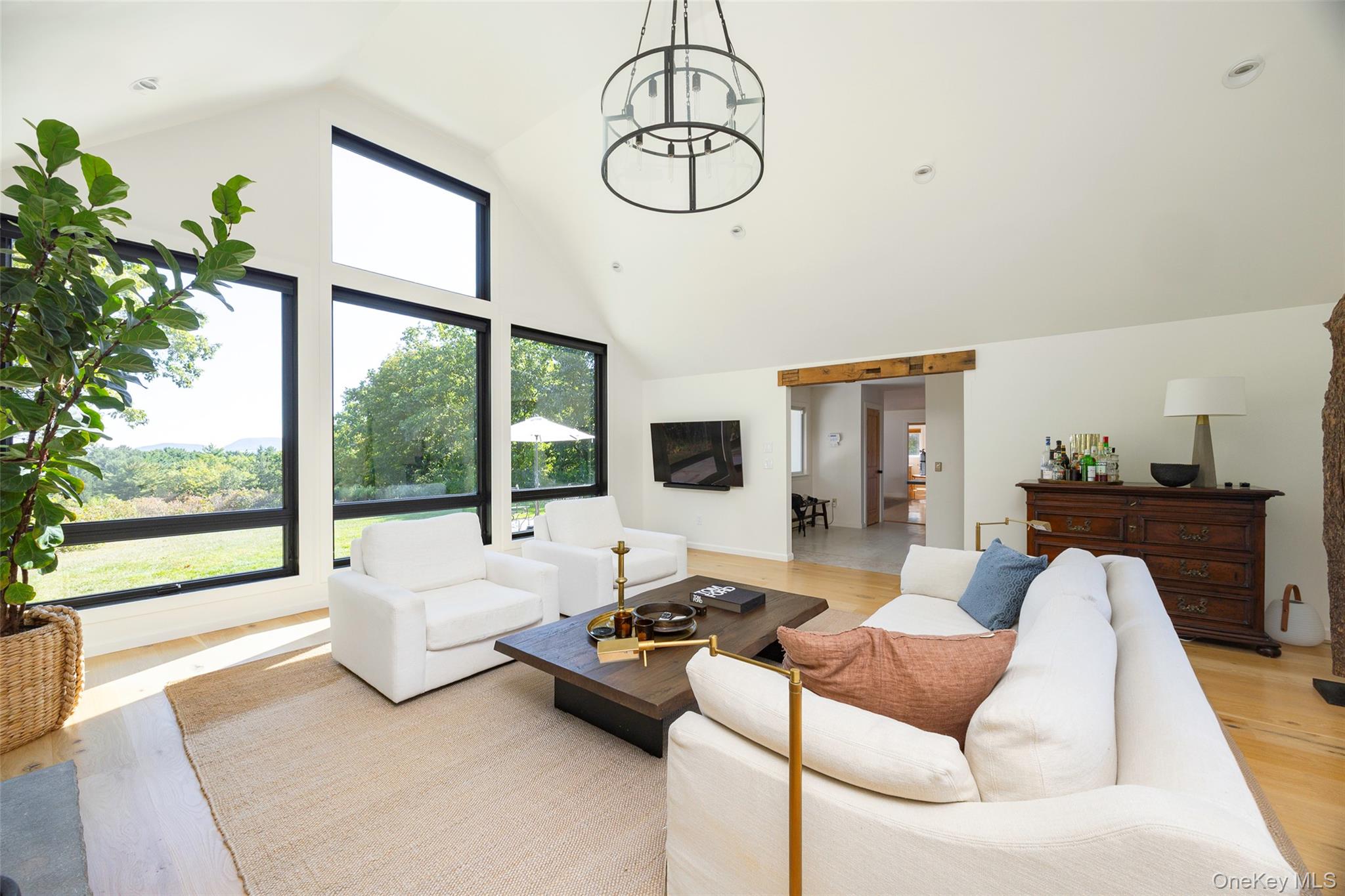 84 Green Hill Road, Pine Plains, NY 12567