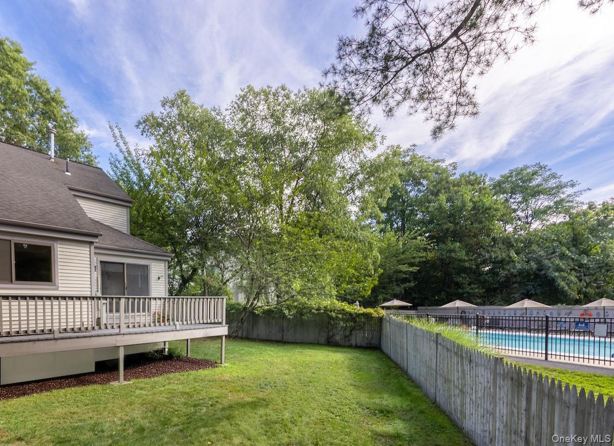 1001 Hunters Run, Dobbs Ferry, NY 10522