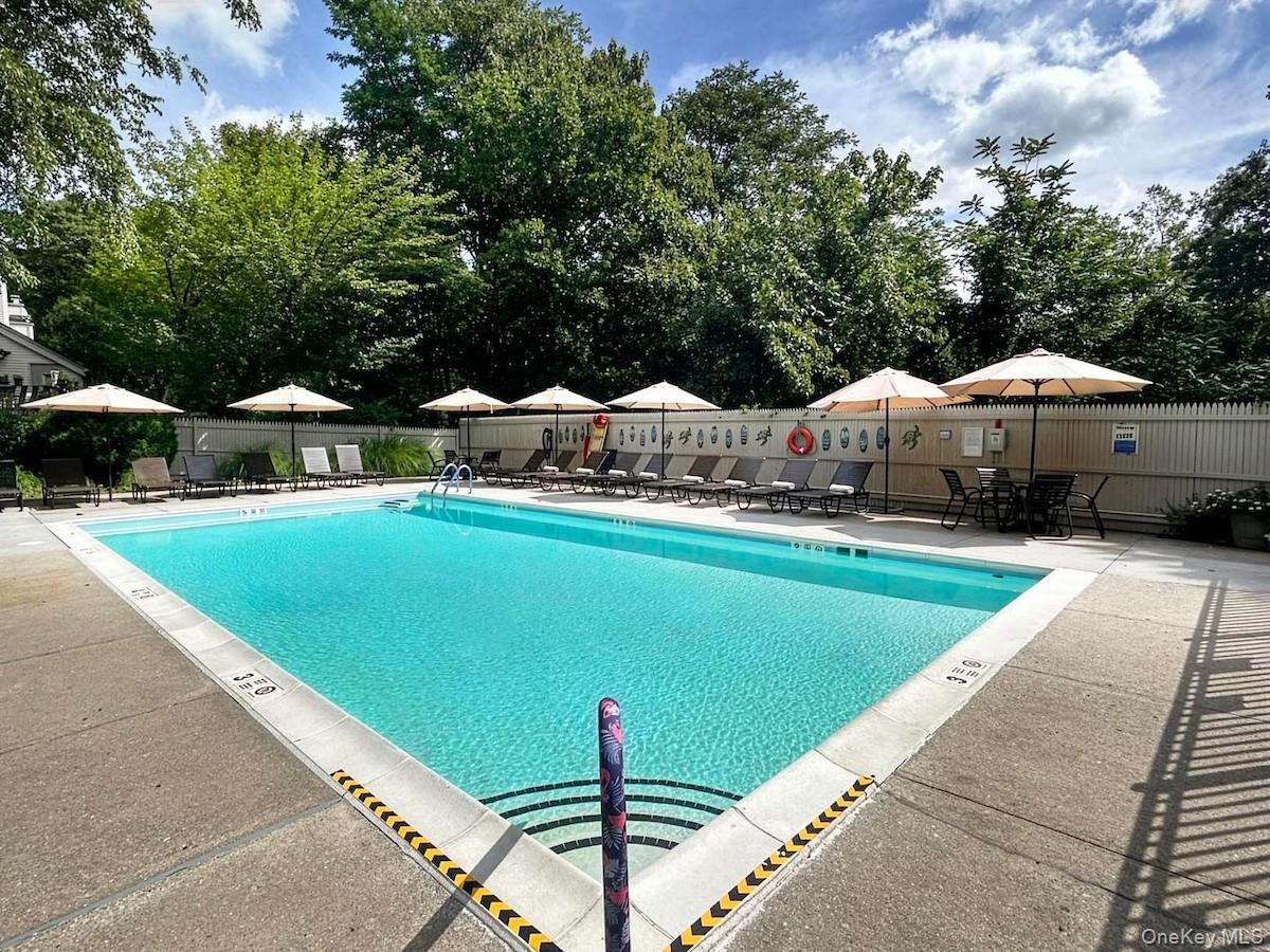 1001 Hunters Run, Dobbs Ferry, NY 10522