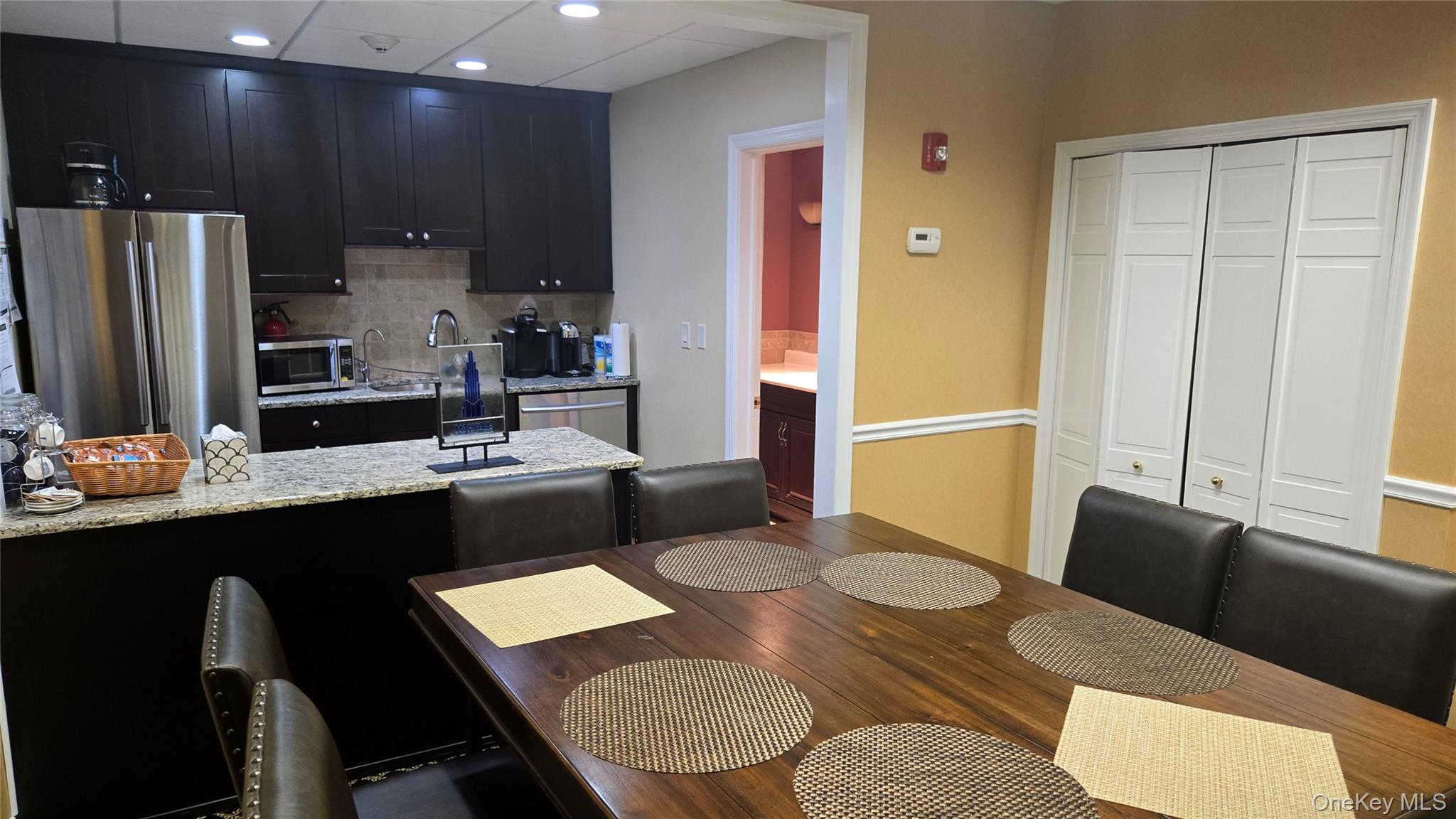 212 W Park Avenue # UPPER, Long Beach, NY 11561