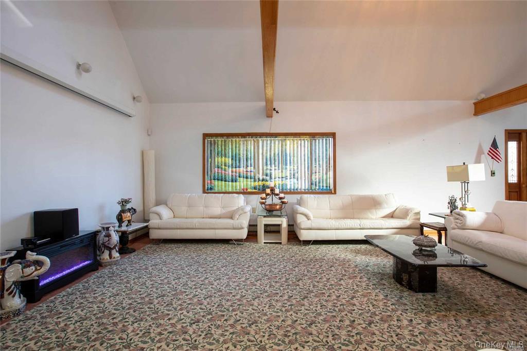 2-44 149th Street, Whitestone, NY 11357