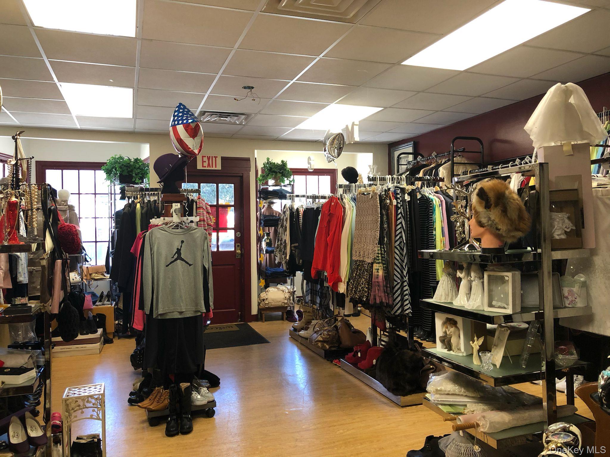 71 Windermere Avenue, Greenwood Lake, NY 10925