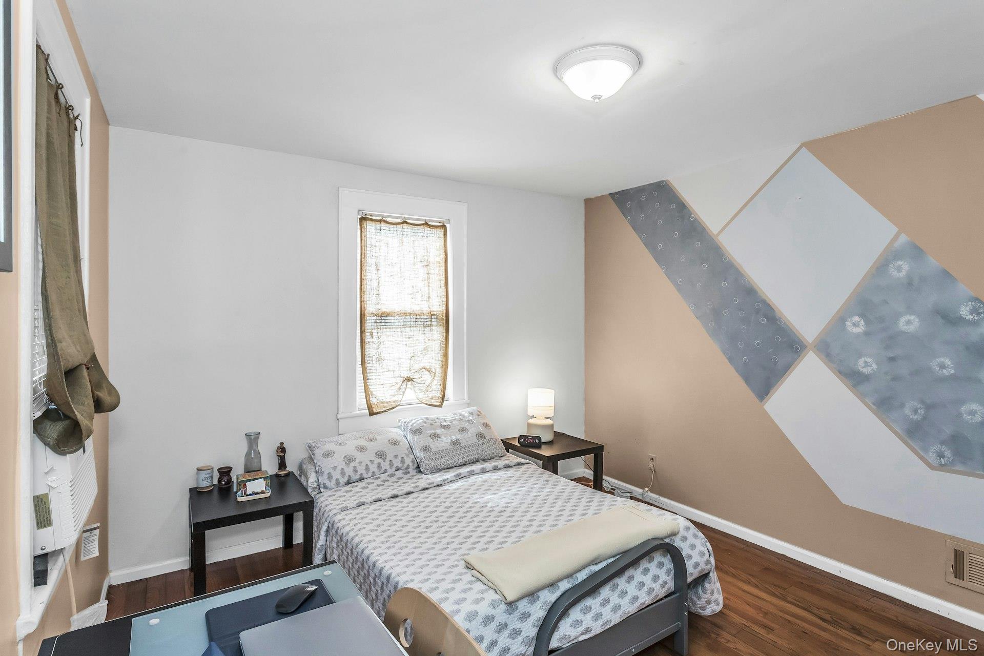 12 Washington Drive, Merrick, NY 11566