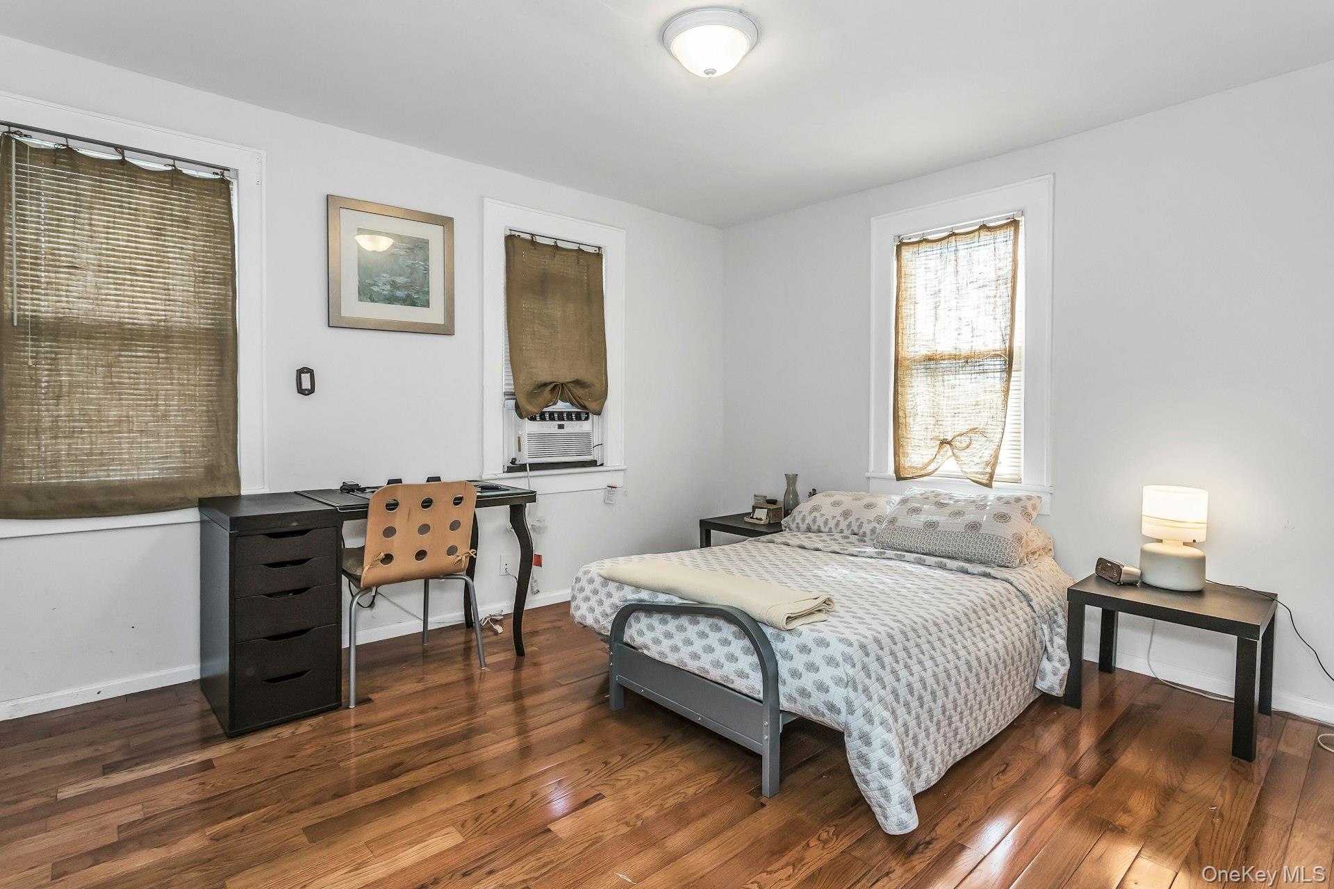 12 Washington Drive, Merrick, NY 11566