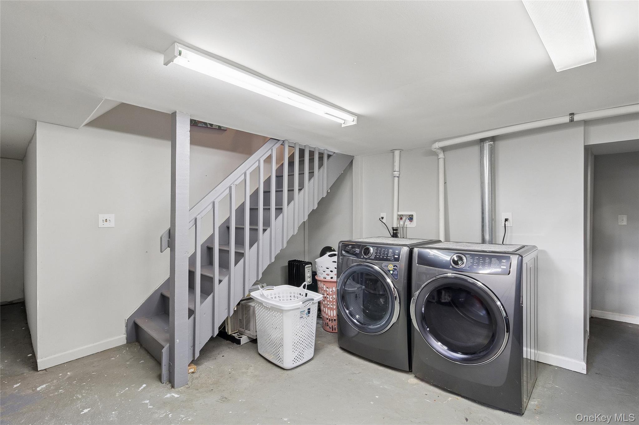 45 Pinetop Drive, Shirley, NY 11967