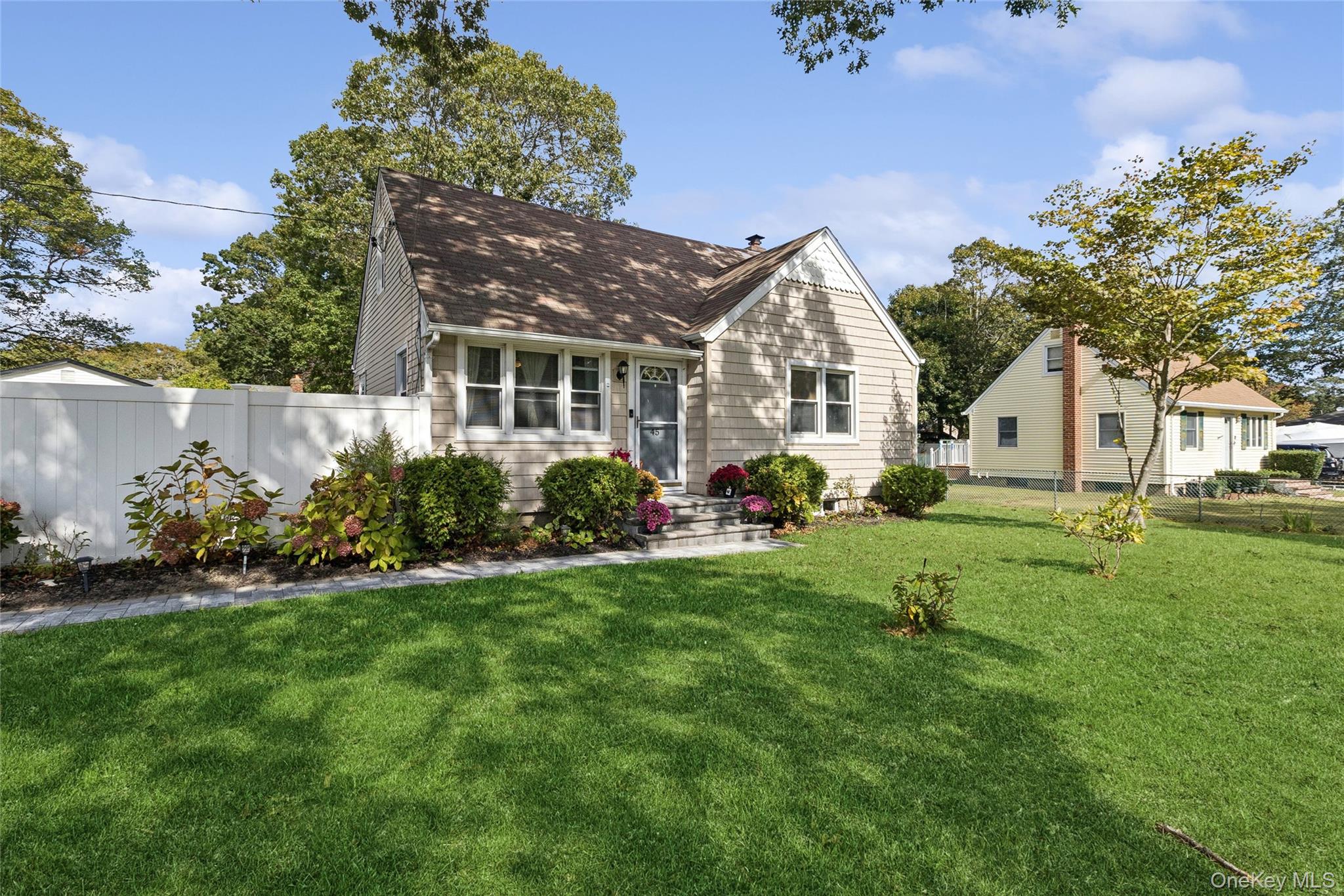 45 Pinetop Drive, Shirley, NY 11967