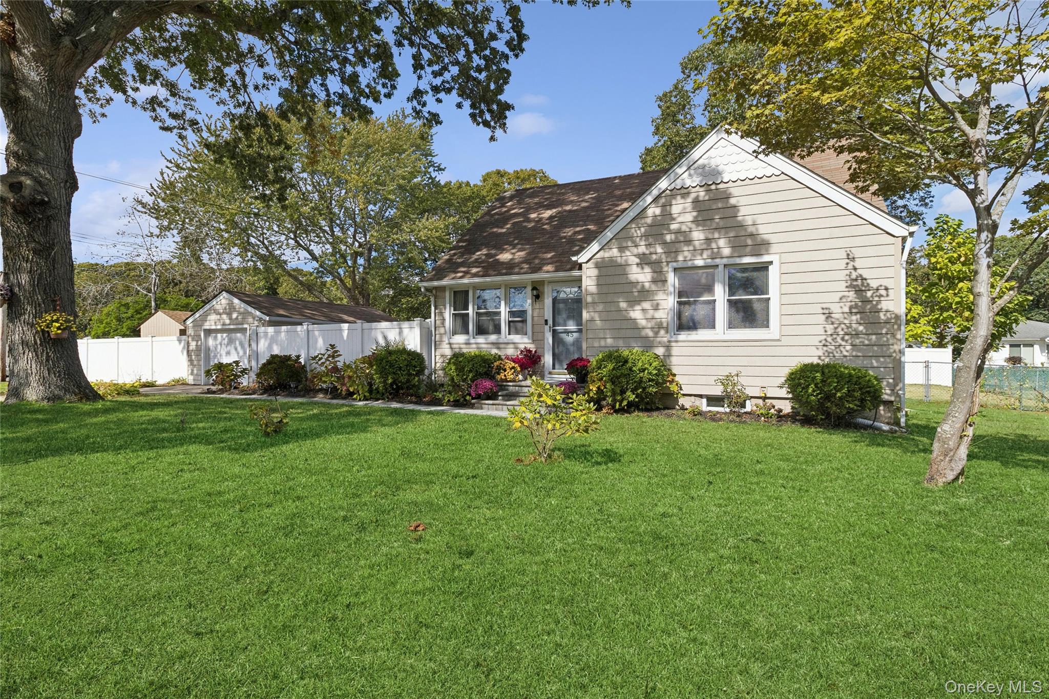 45 Pinetop Drive, Shirley, NY 11967