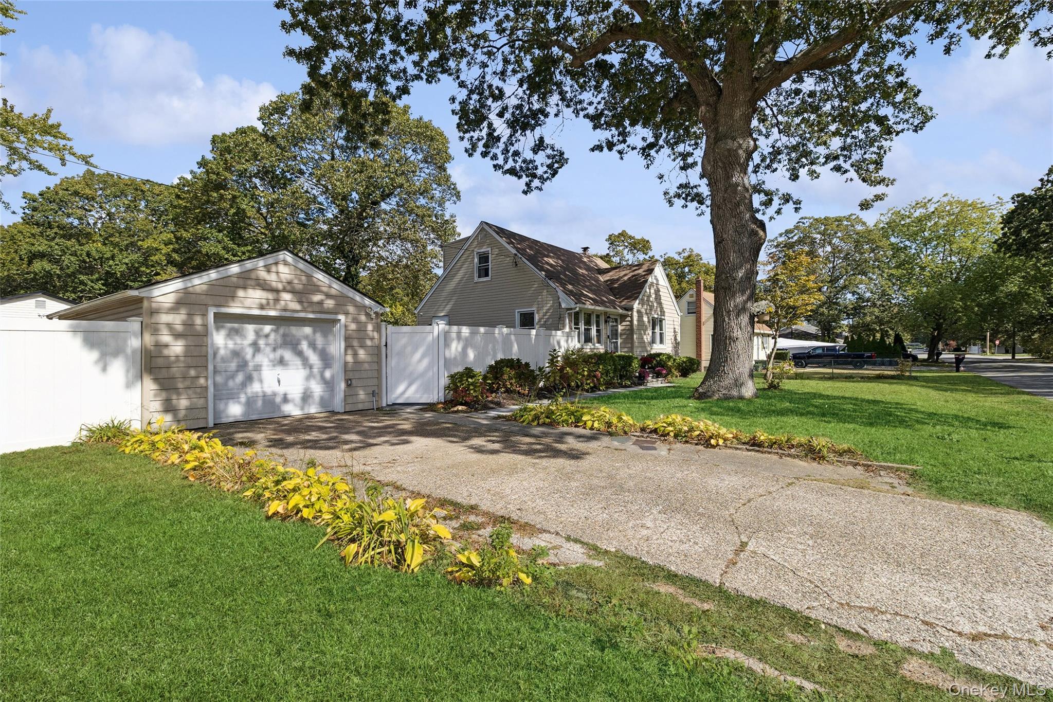 45 Pinetop Drive, Shirley, NY 11967