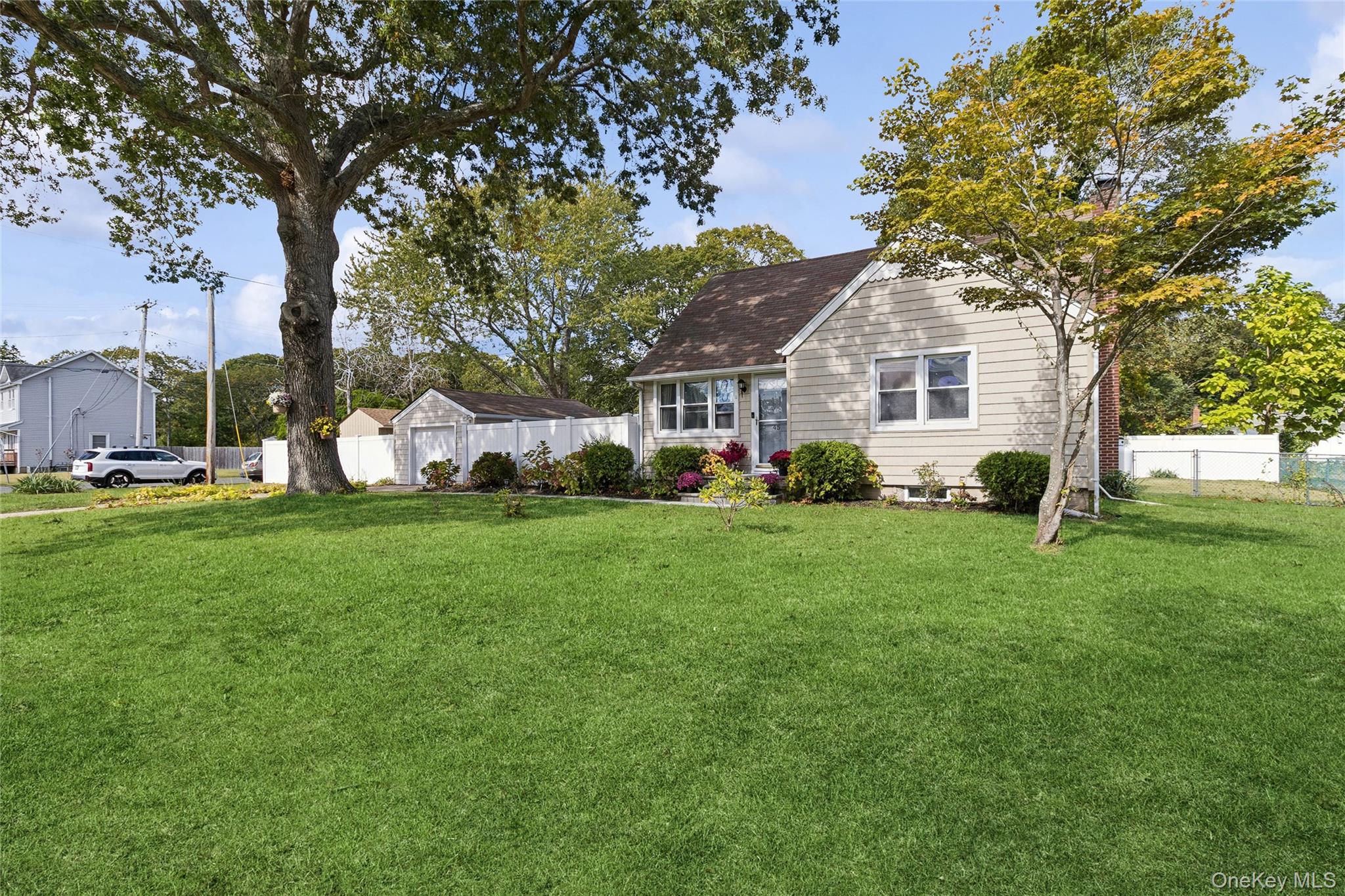 45 Pinetop Drive, Shirley, NY 11967