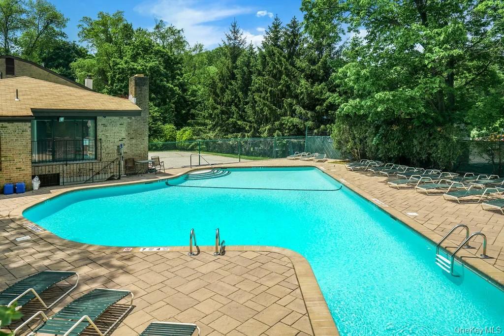 11 Jackson Avenue # 4, Scarsdale, NY 10583