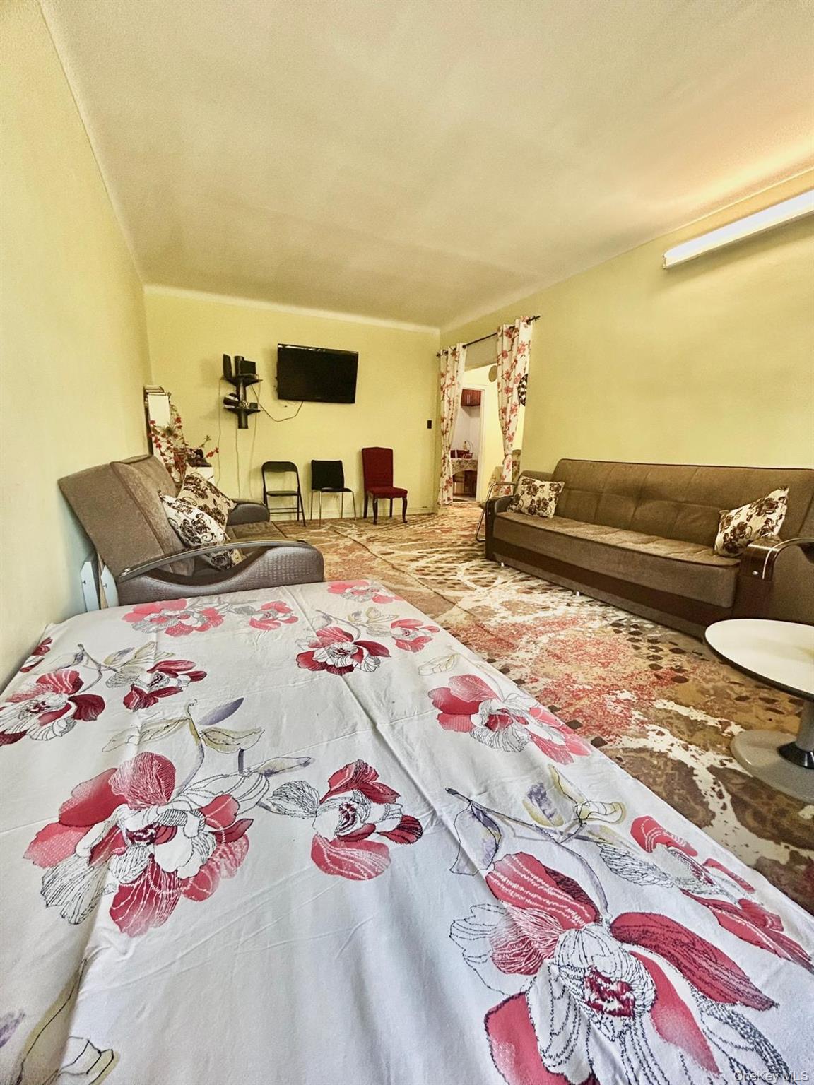 165-20 Highland Avenue # 300, Jamaica, NY 11432