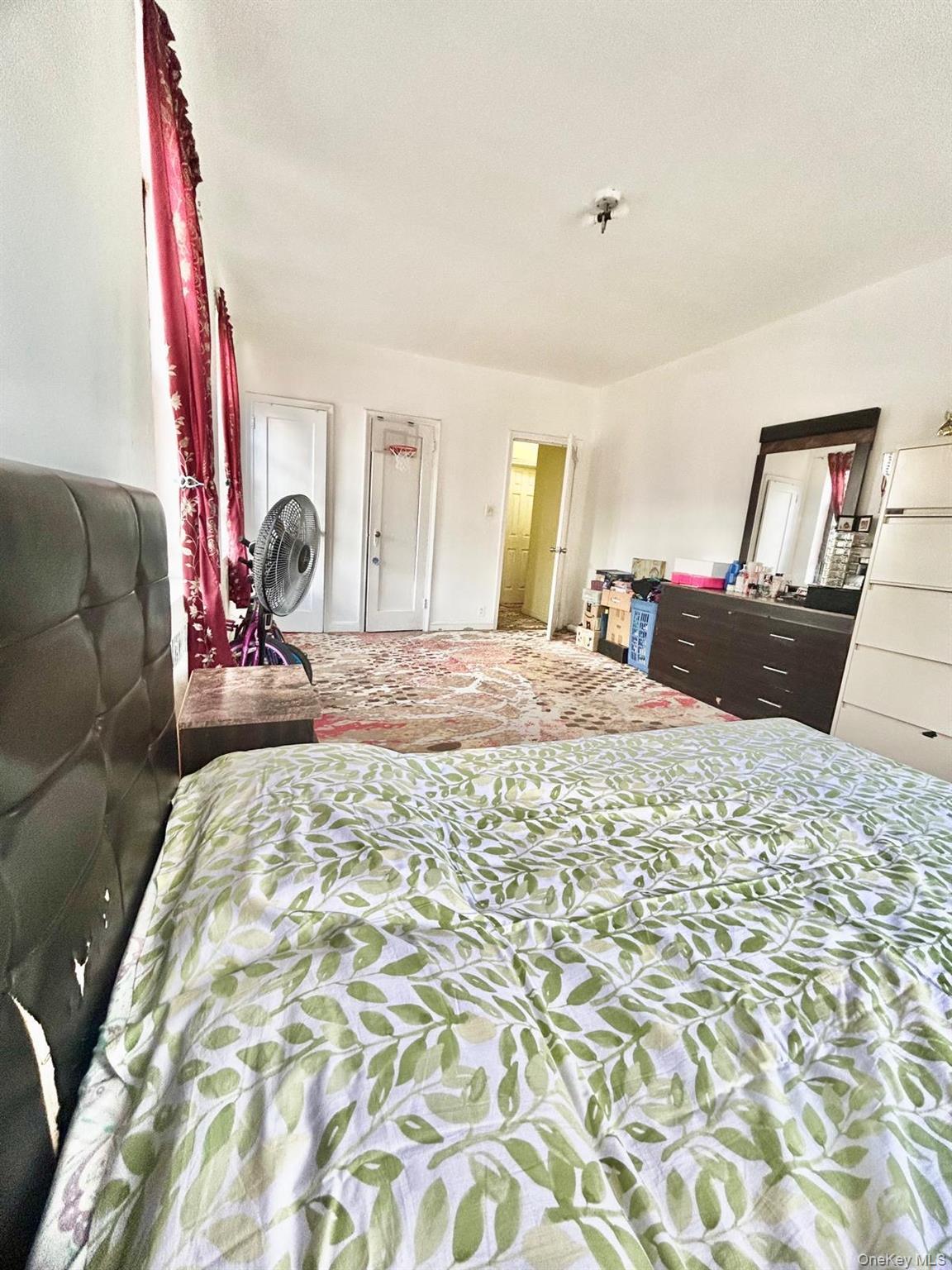 165-20 Highland Avenue # 300, Jamaica, NY 11432