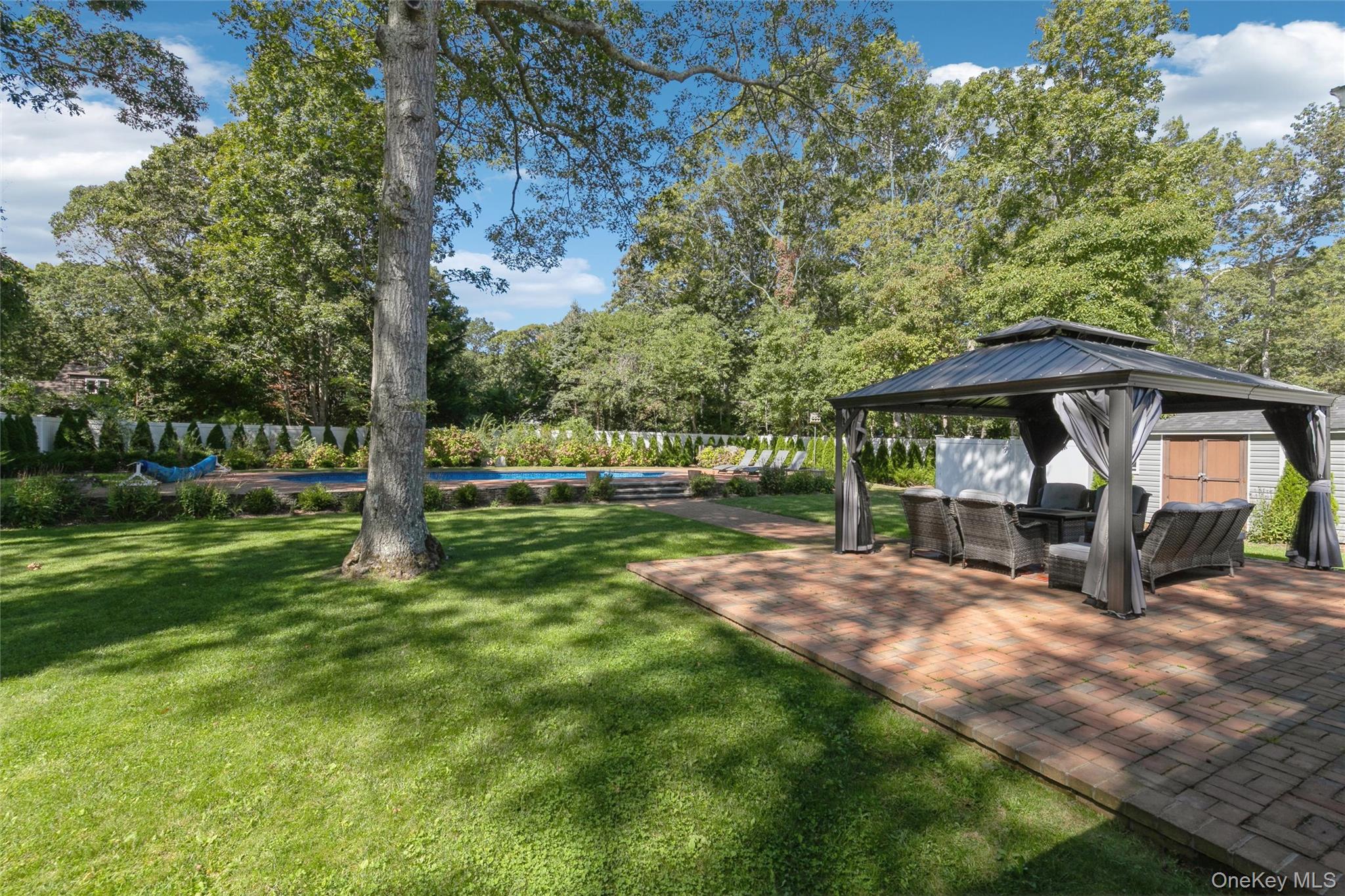 10 Rutland Road, East Hampton, NY 11937