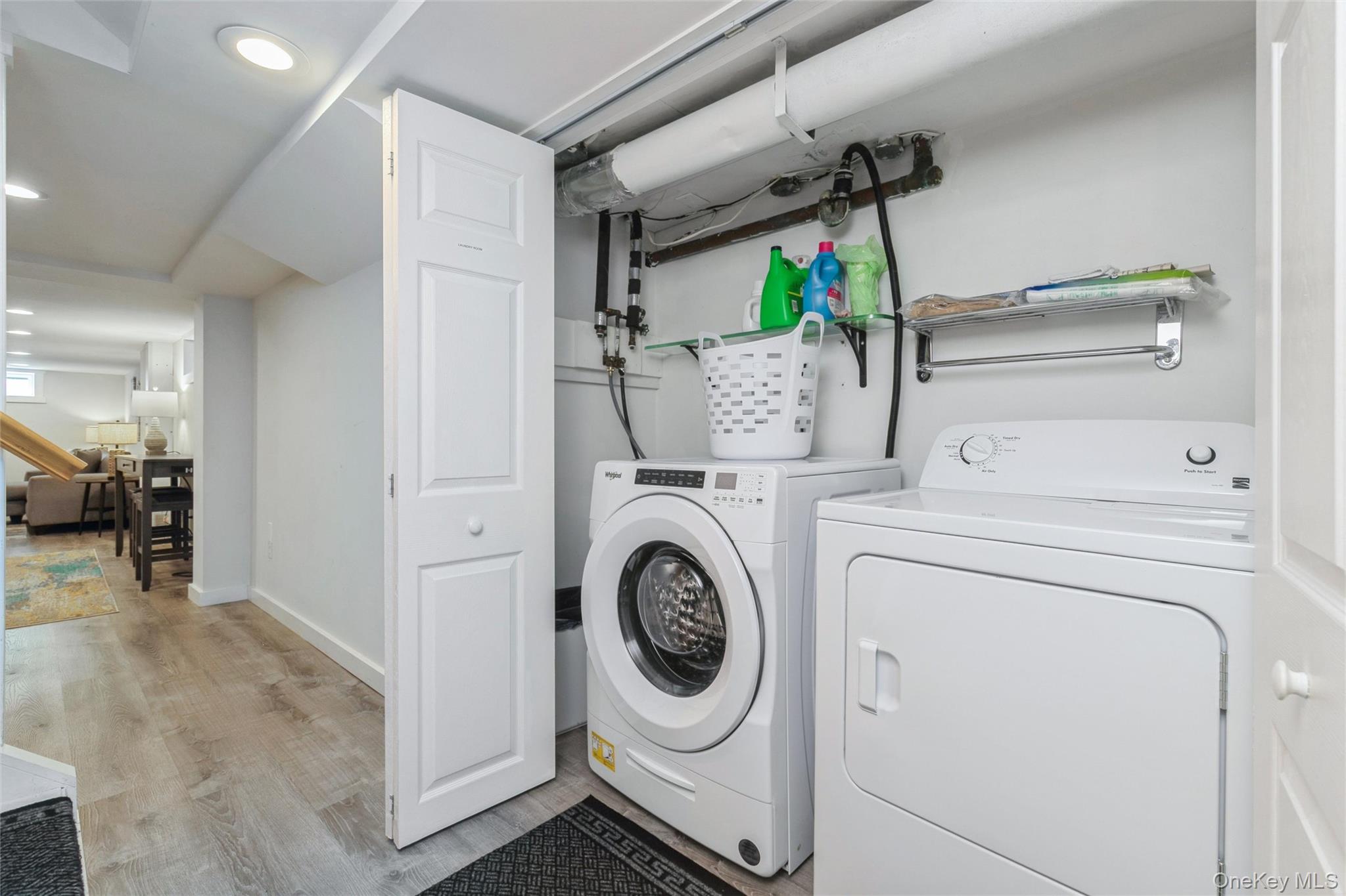 10 Rutland Road, East Hampton, NY 11937