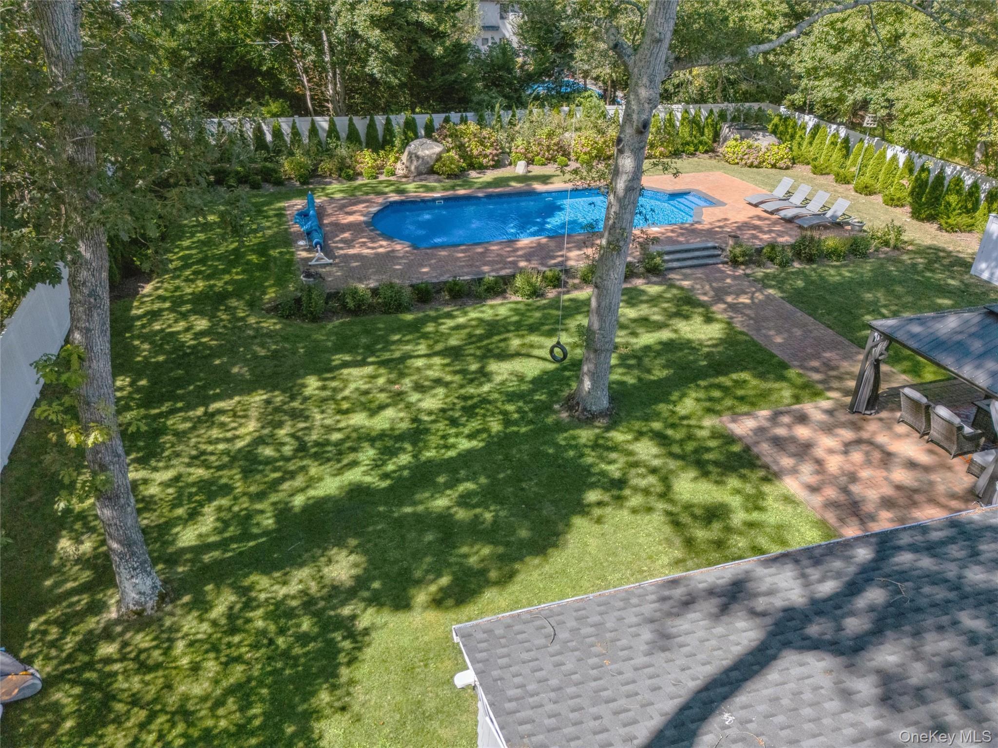 10 Rutland Road, East Hampton, NY 11937