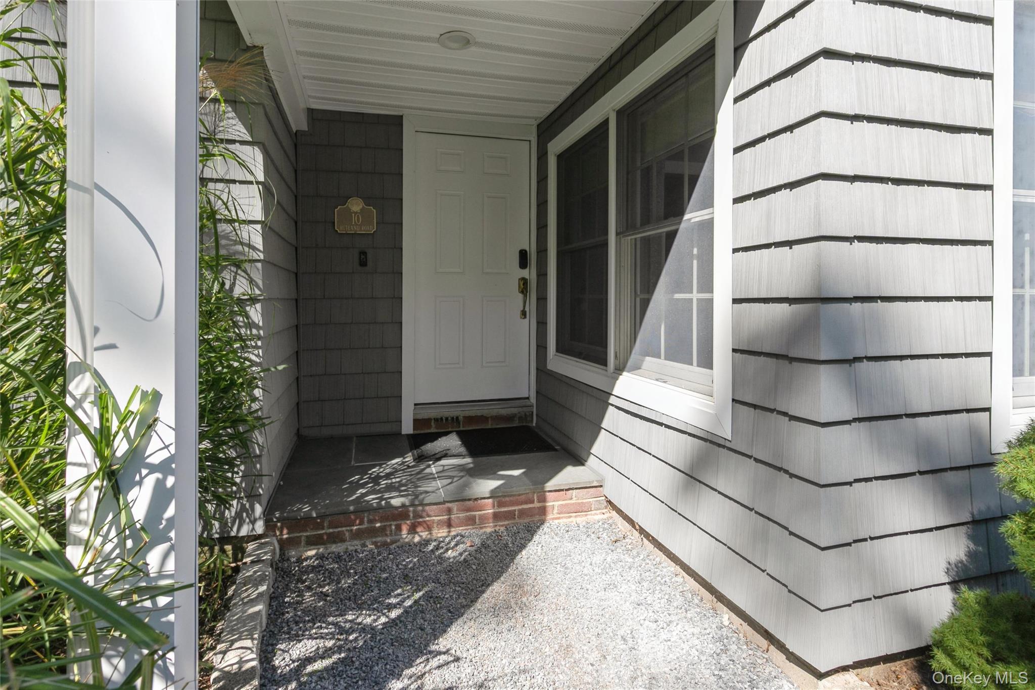 10 Rutland Road, East Hampton, NY 11937