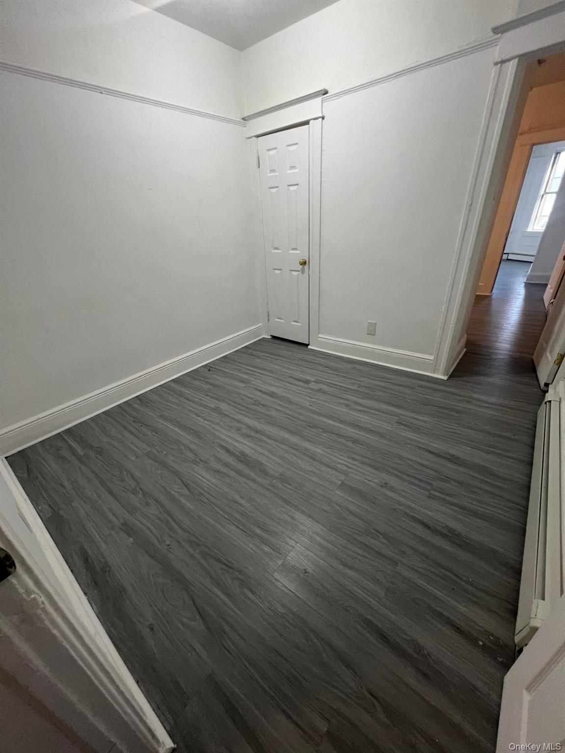 21 Knowles Street # 2W, Yonkers, NY 10705