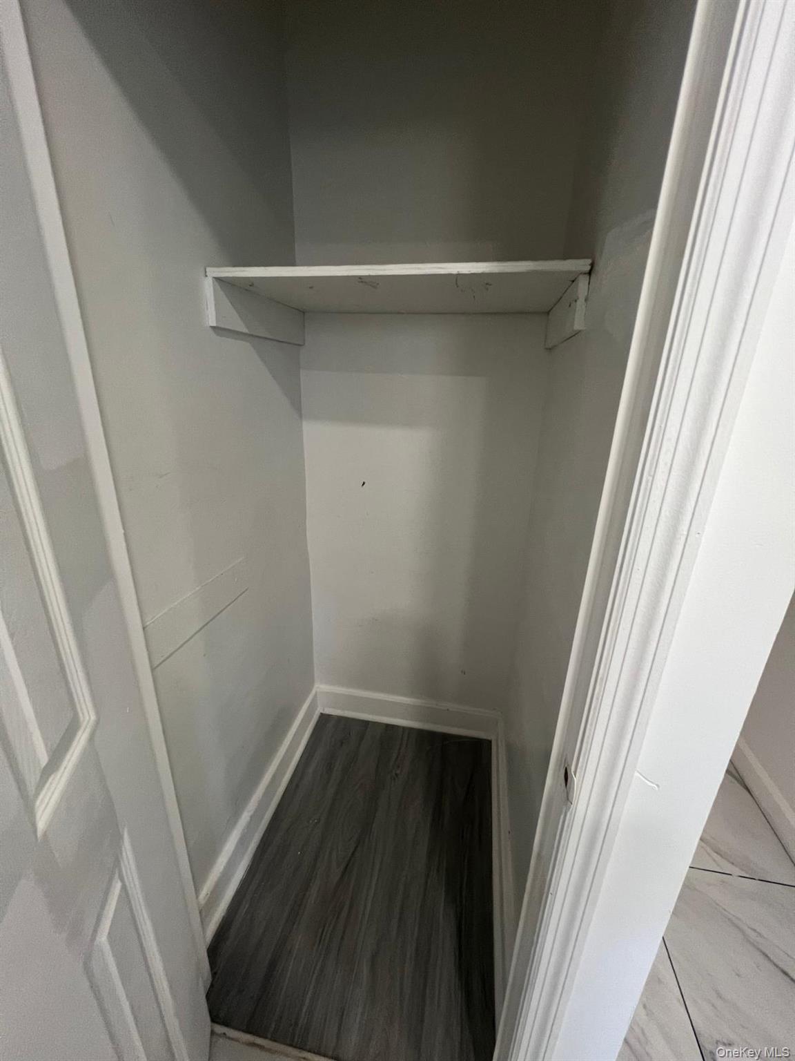 21 Knowles Street # 2W, Yonkers, NY 10705