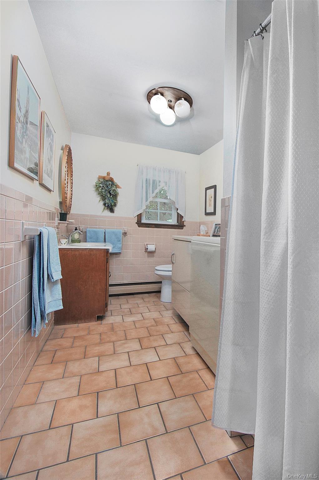 31 Pine Tree Drive, Poughkeepsie, NY 12603