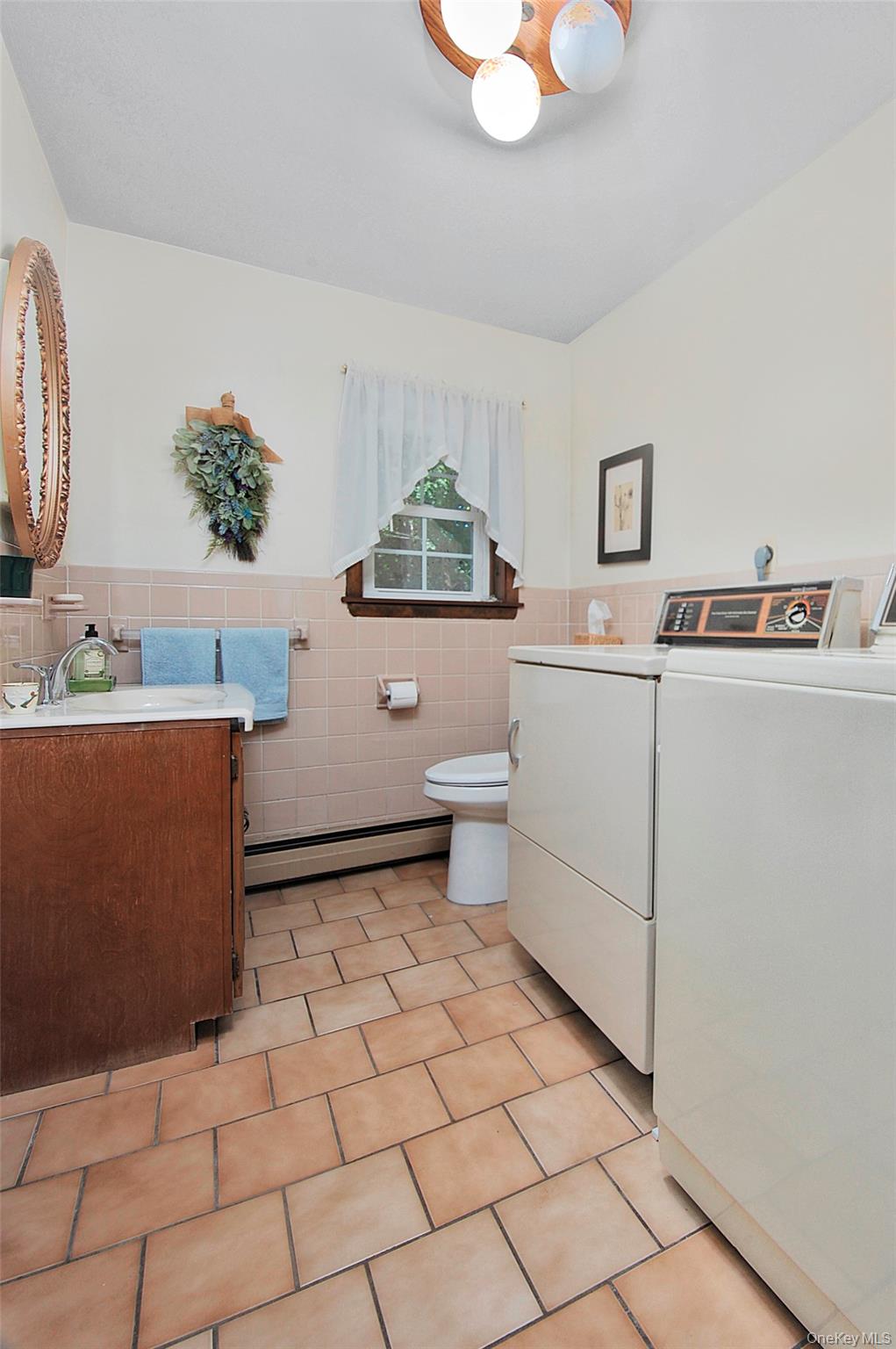 31 Pine Tree Drive, Poughkeepsie, NY 12603