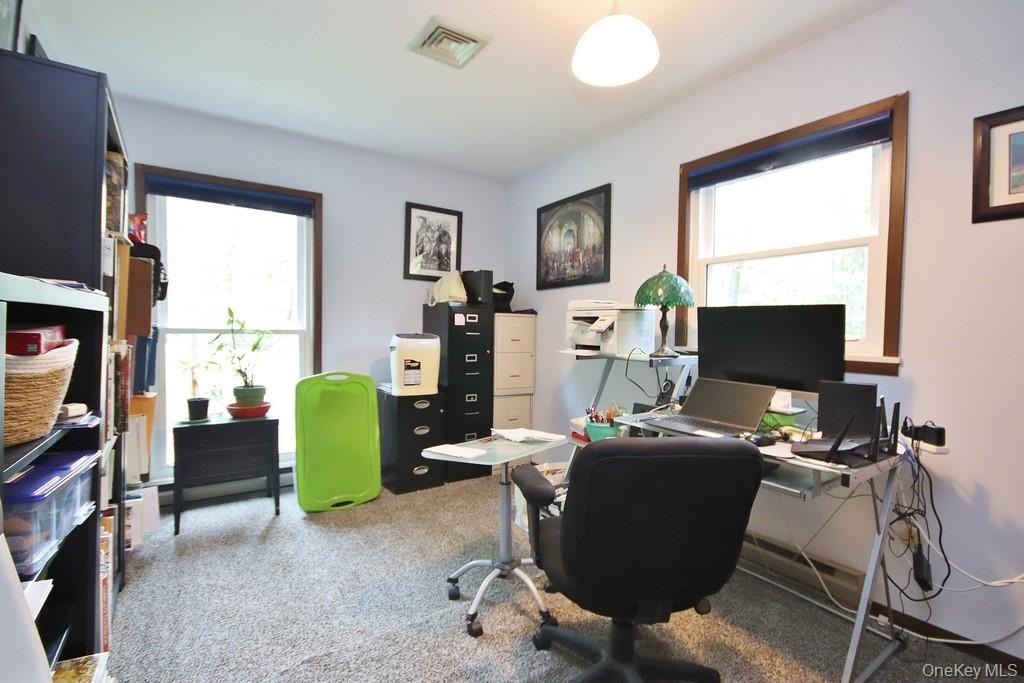 5 Drake Lane, Rock Hill, NY 12775