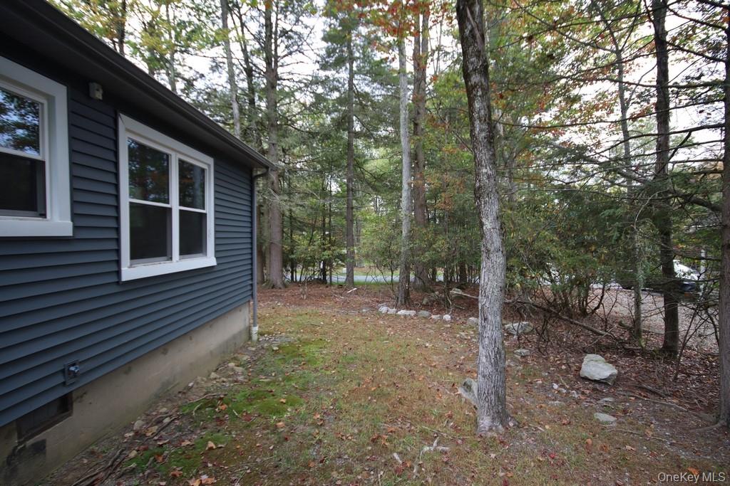 5 Drake Lane, Rock Hill, NY 12775