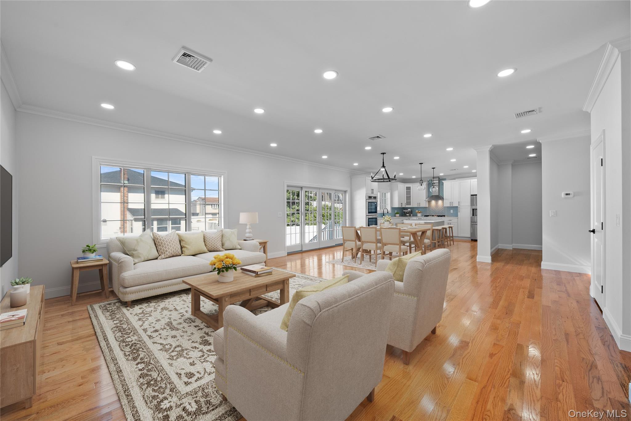 450 Morea Street, Oceanside, NY 11572