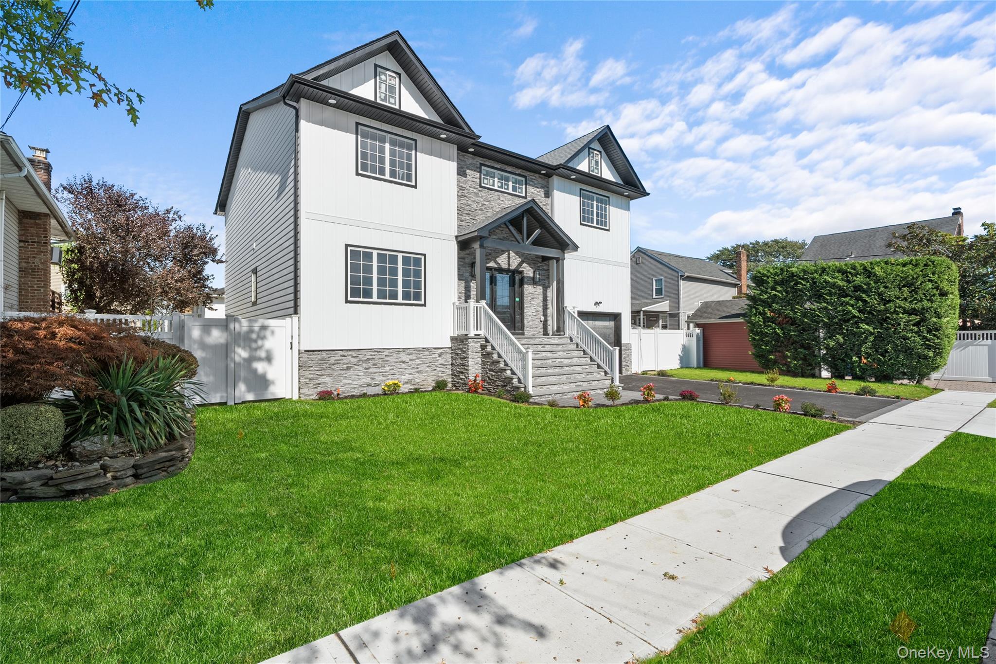 450 Morea Street, Oceanside, NY 11572