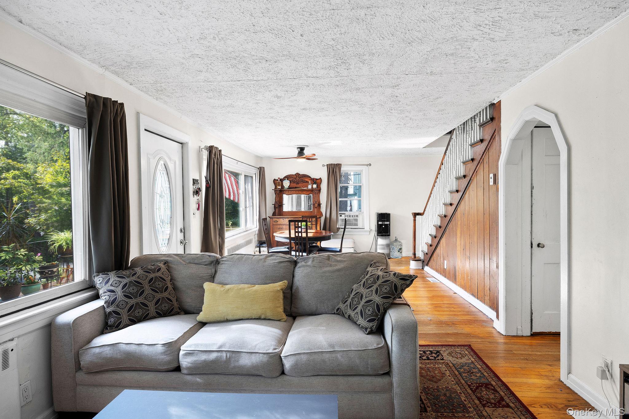 2 Tuxedo Road, Carmel, NY 10512