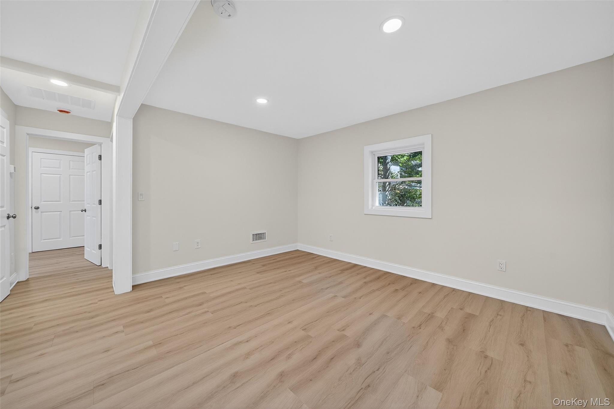 50 Dubois Street # Apt 2, Livingston Manor, NY 12758