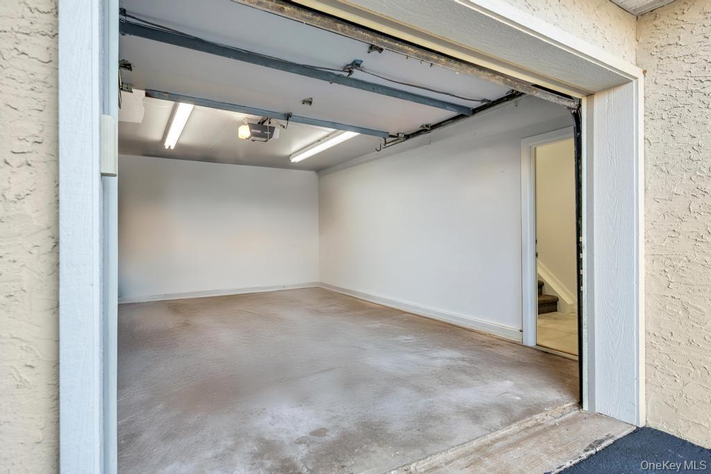 7 Waters Edge # 7, Shirley, NY 11967