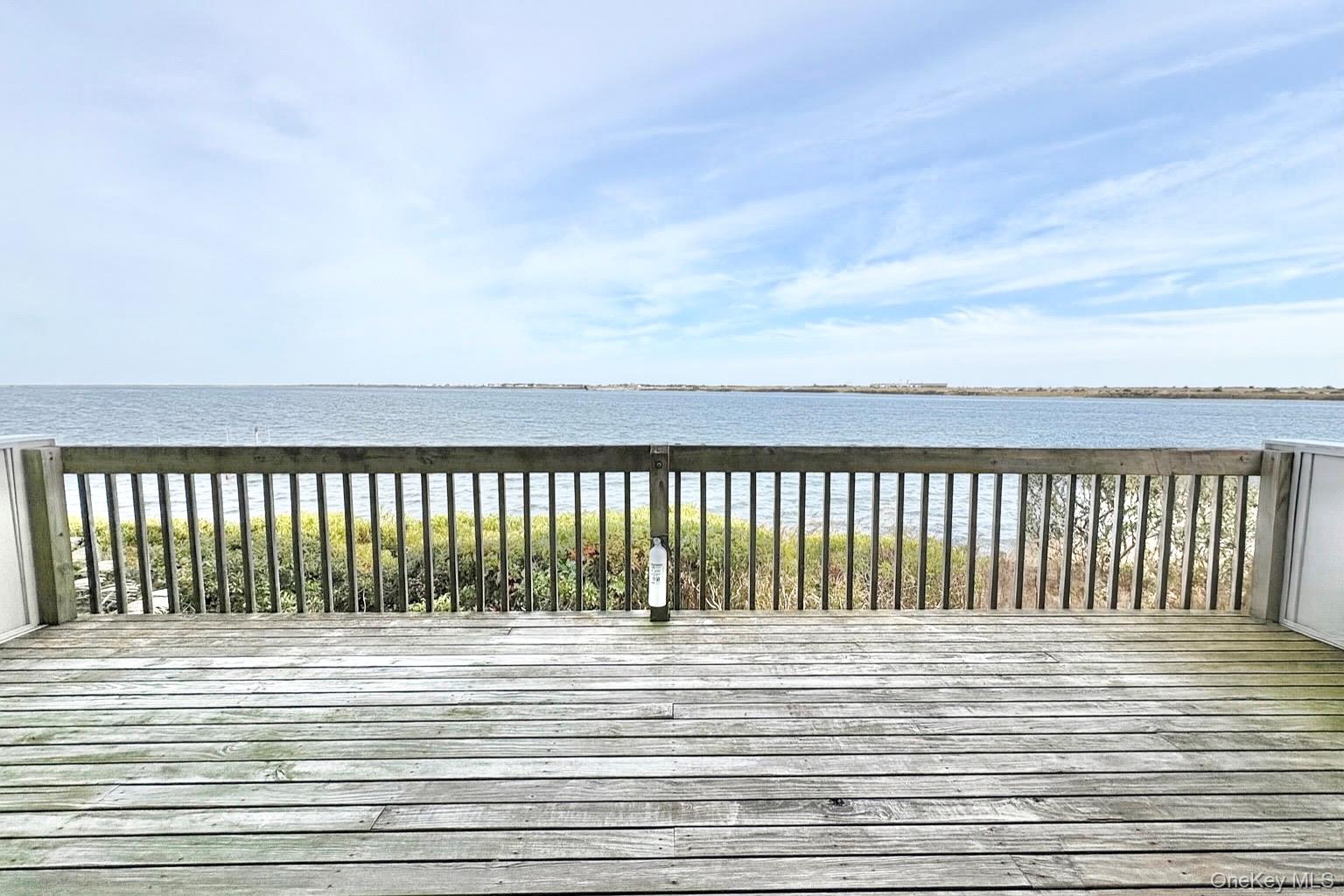 7 Waters Edge # 7, Shirley, NY 11967